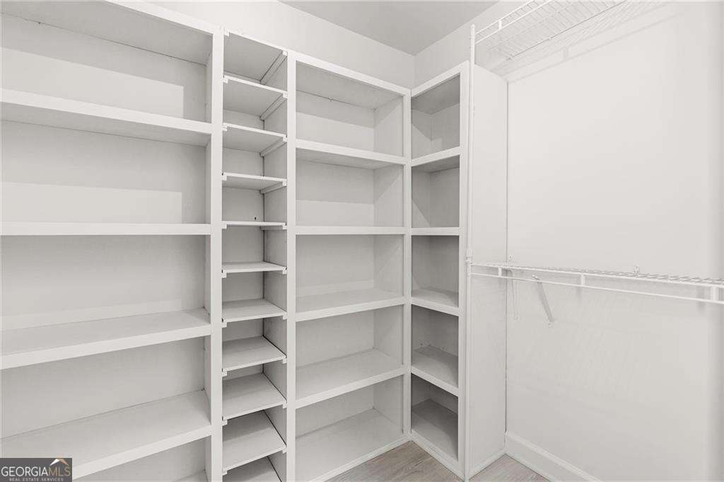 1054 Vista Trail NE, Atlanta