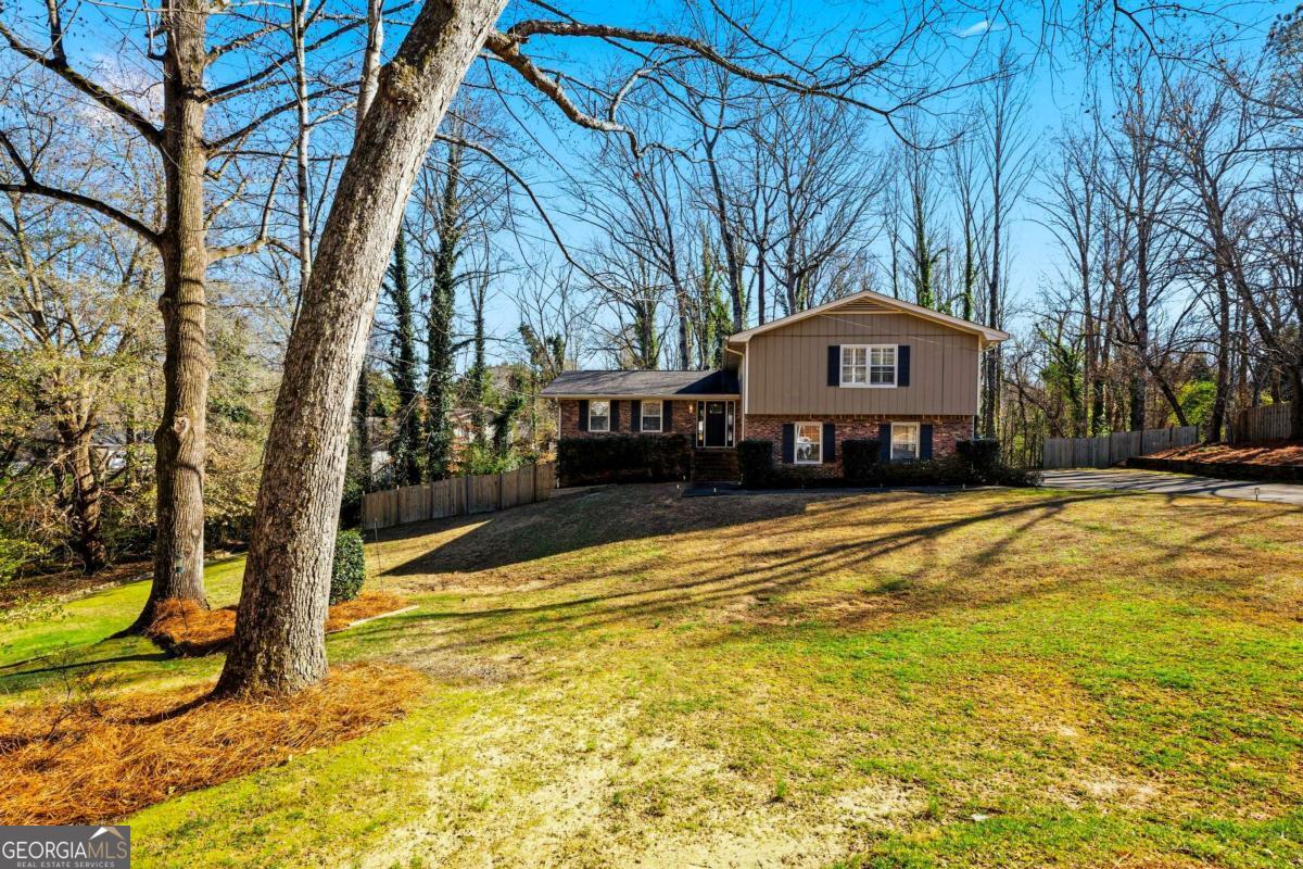 2201 Spring Mill Cove