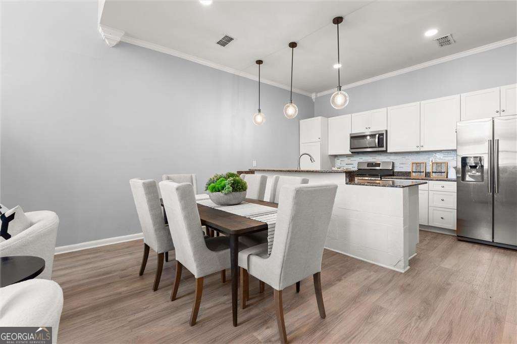 199 12th Street NE # 5