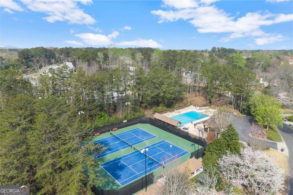 1816 Bishops Green Drive