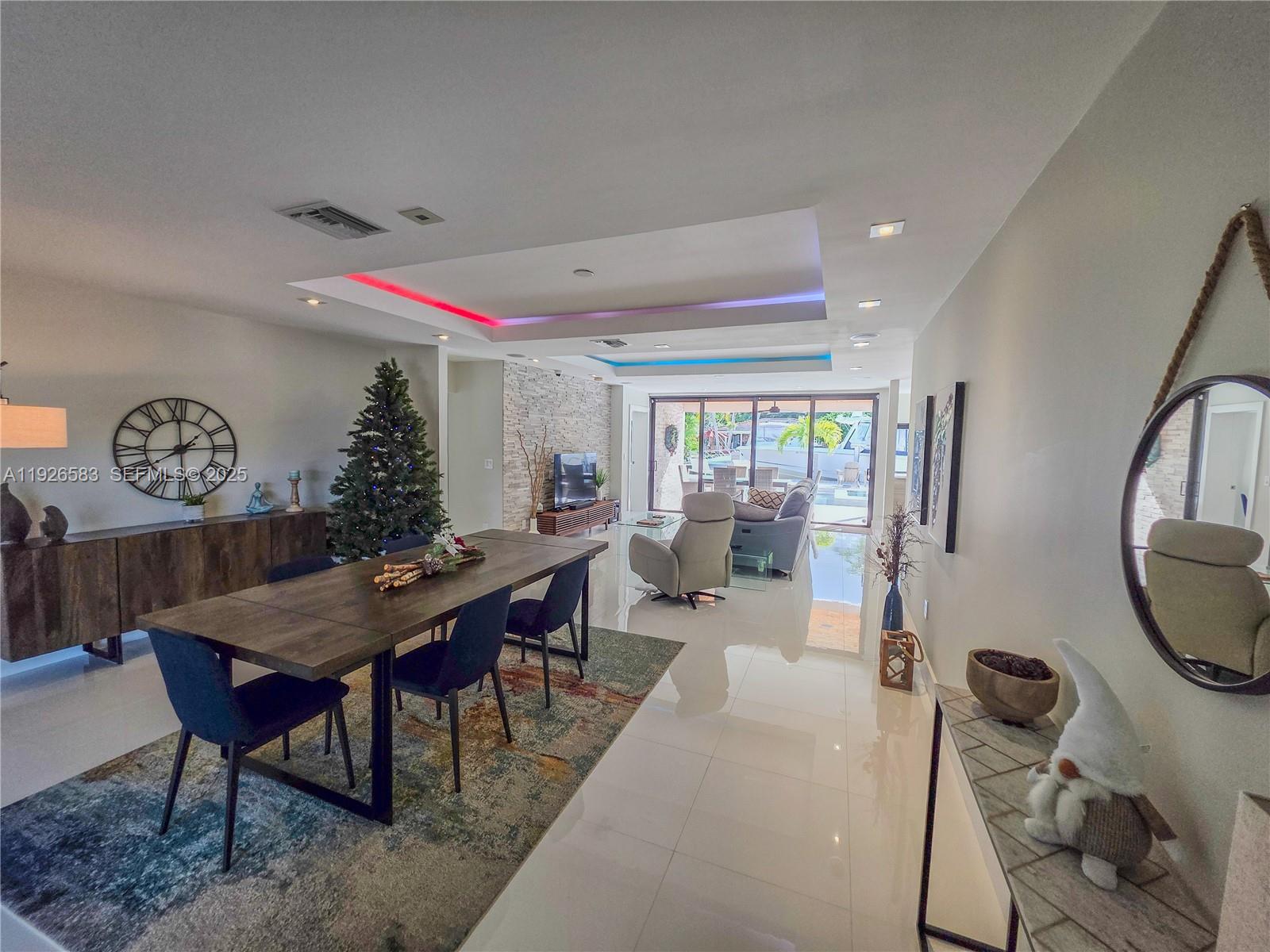 2734 SE 14th Street