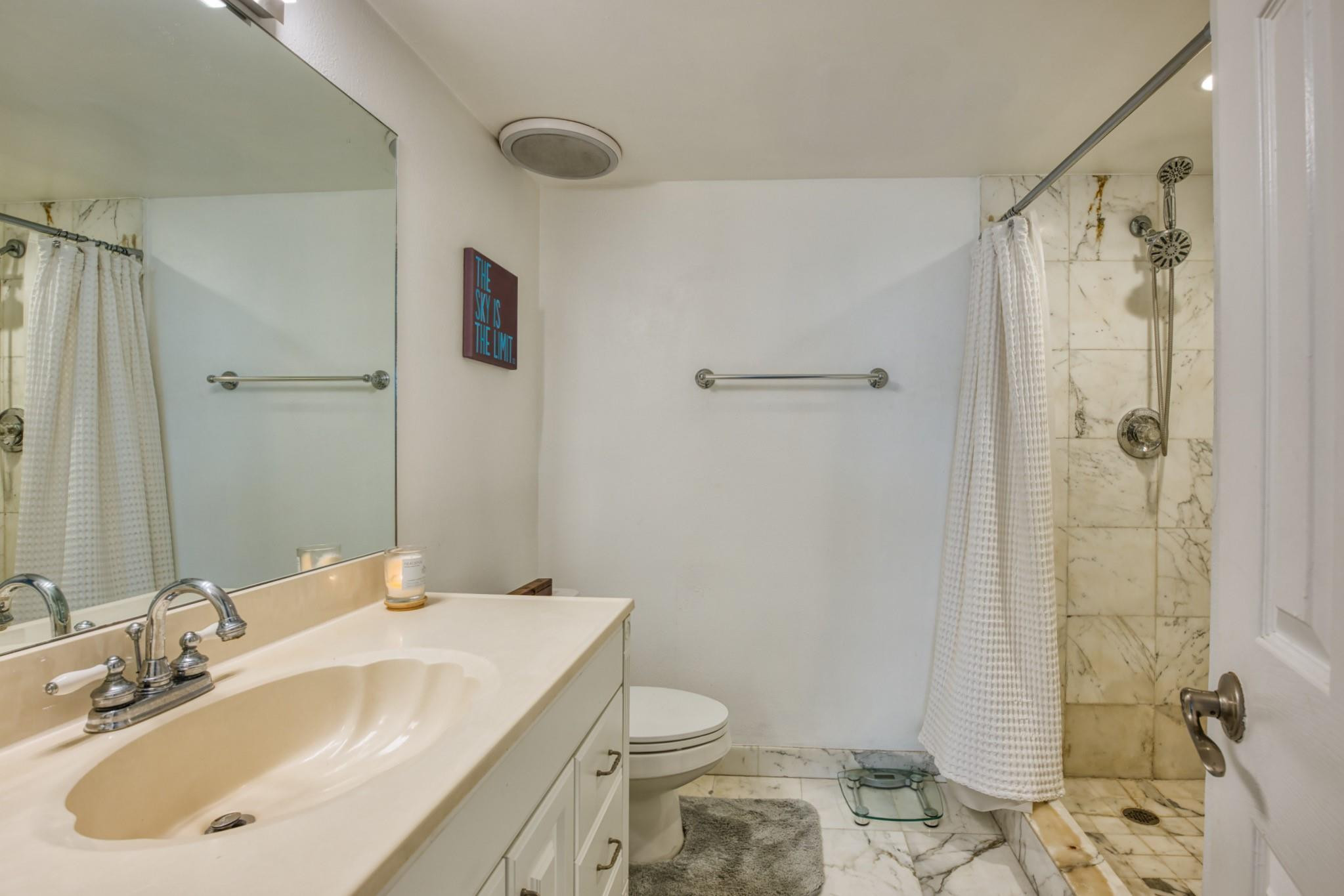 2829 NE 33rd Court 506