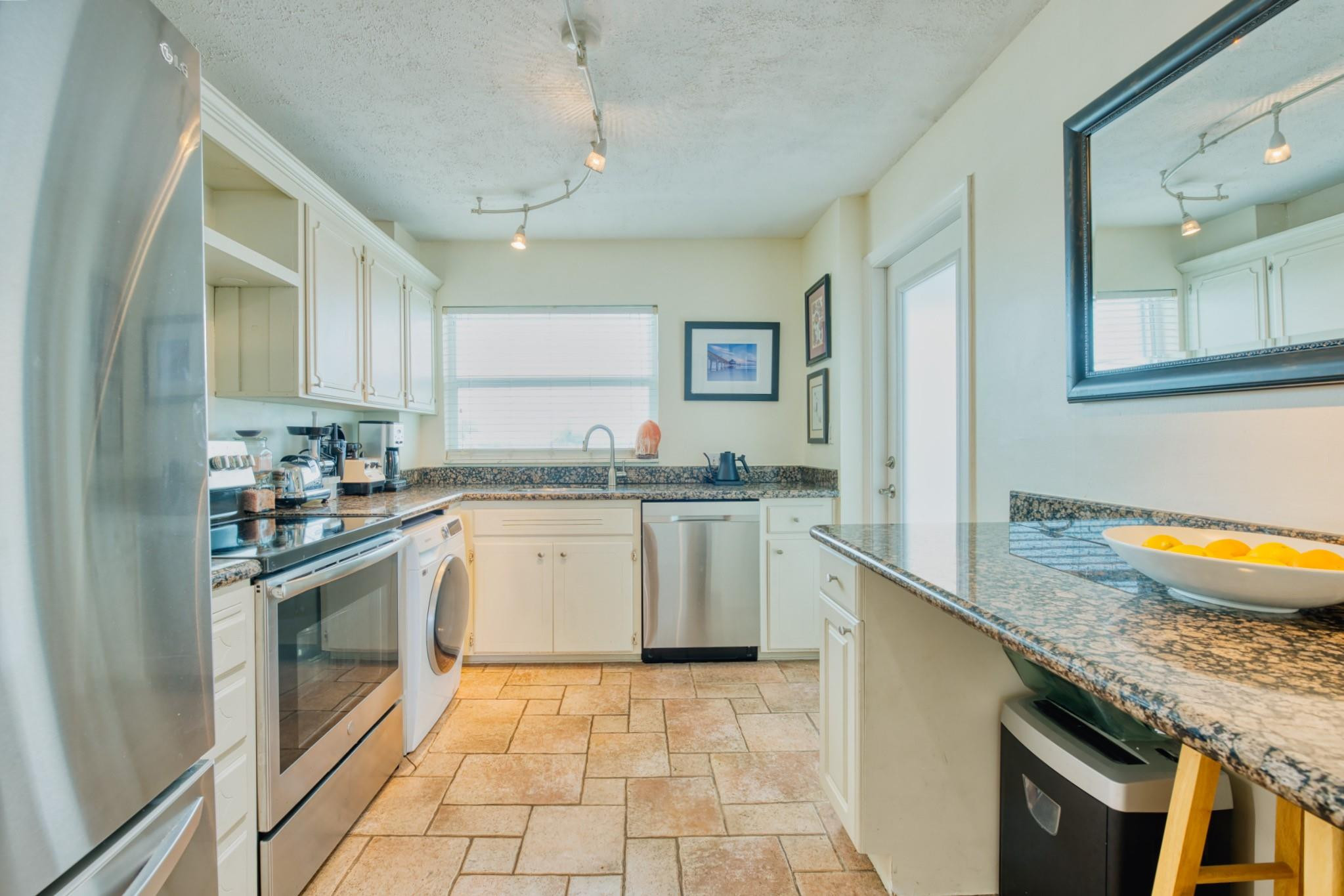 2829 NE 33rd Ct 506