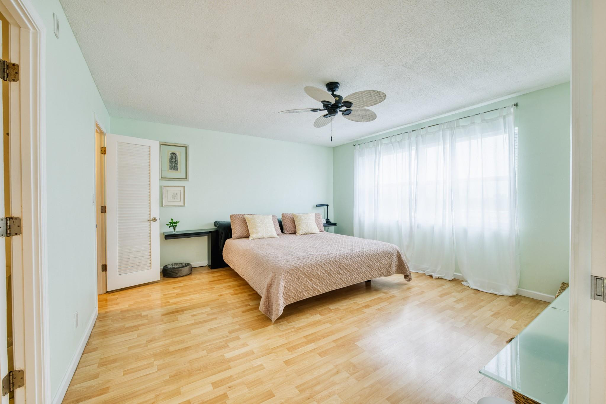 2829 NE 33rd Ct 506