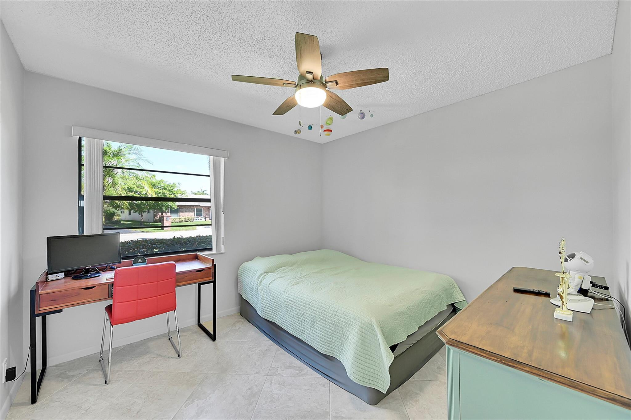 935 NW 110th Lane
