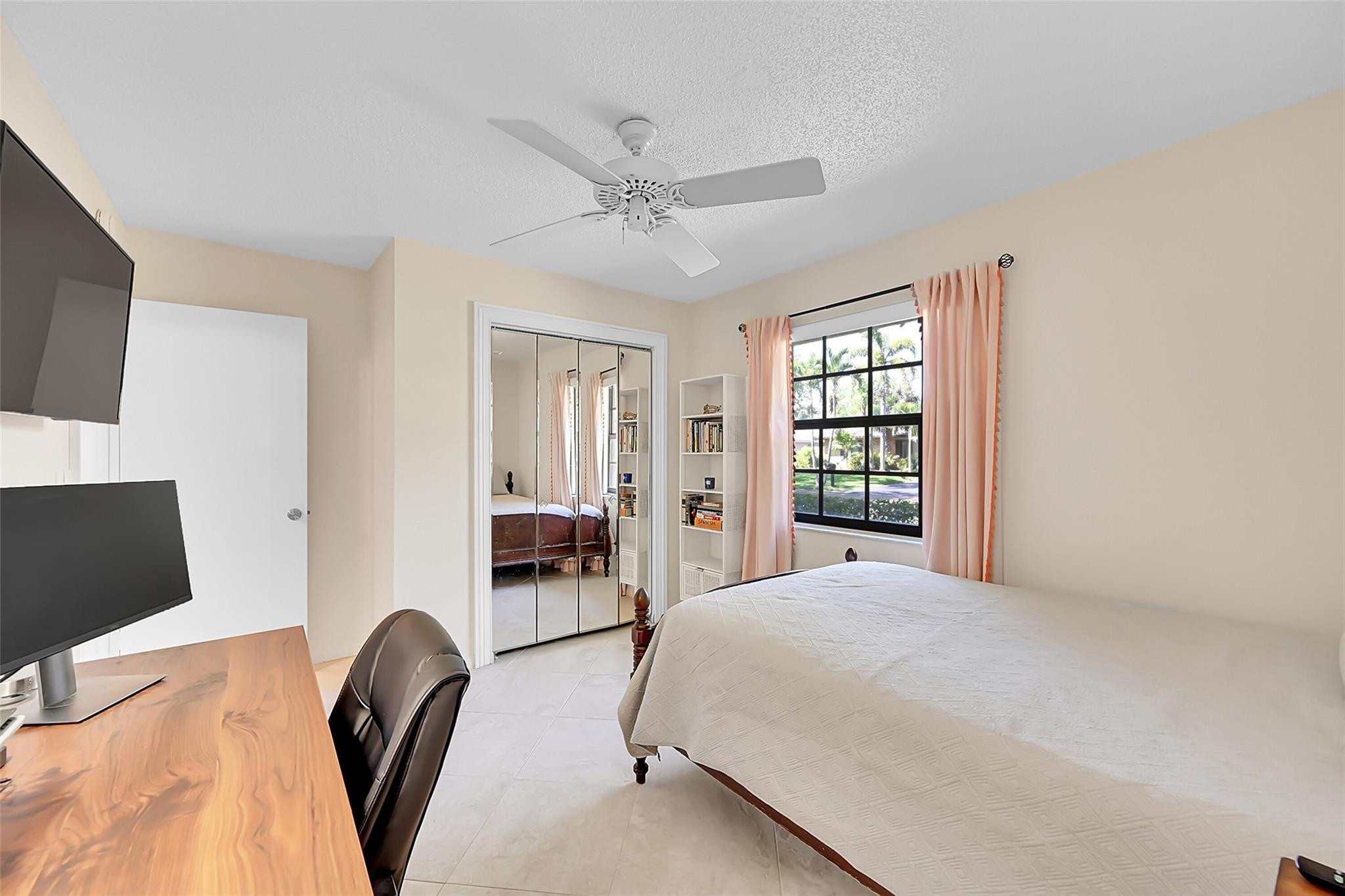935 NW 110th Lane