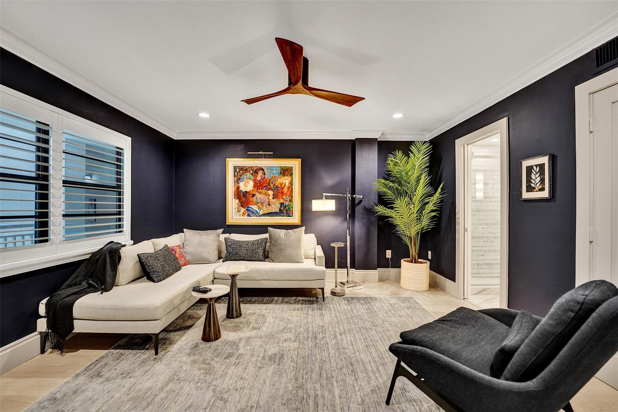 3100 NE 48th Street 311