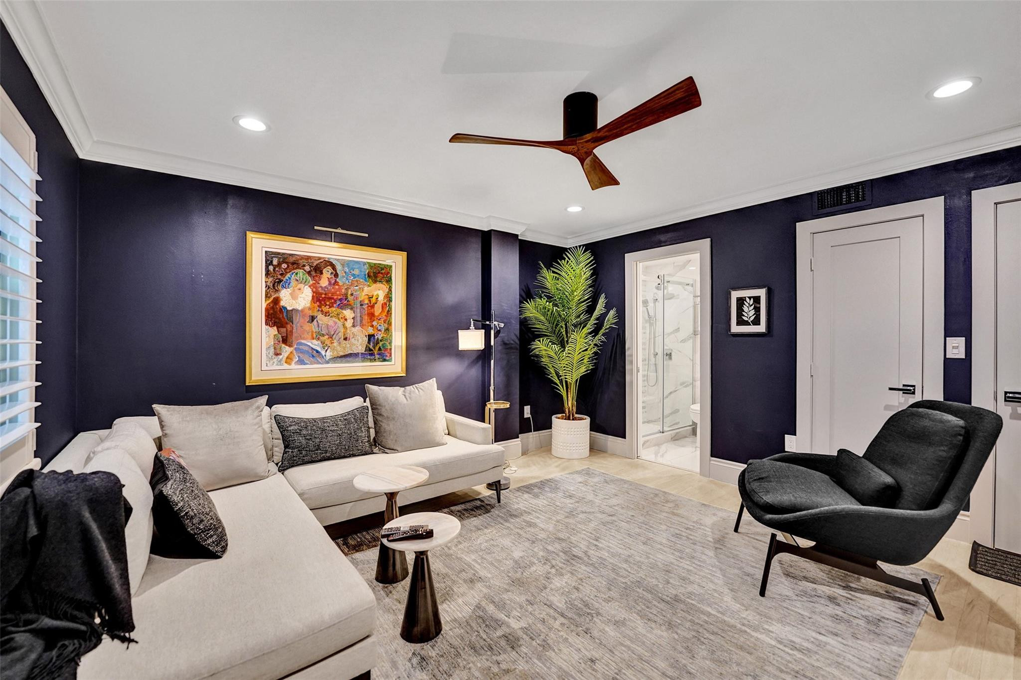 3100 NE 48th Street 311