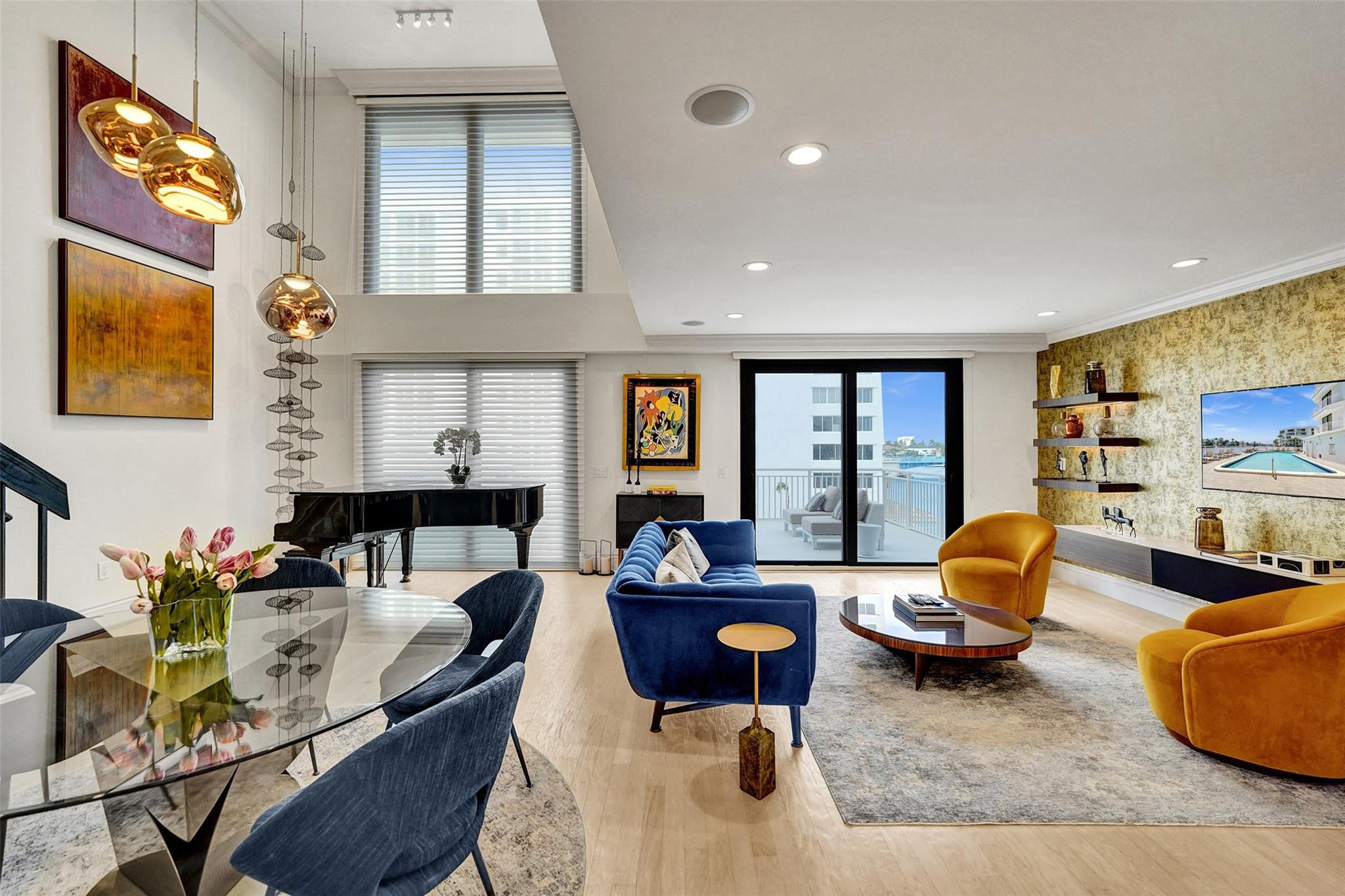 3100 NE 48th Street 311