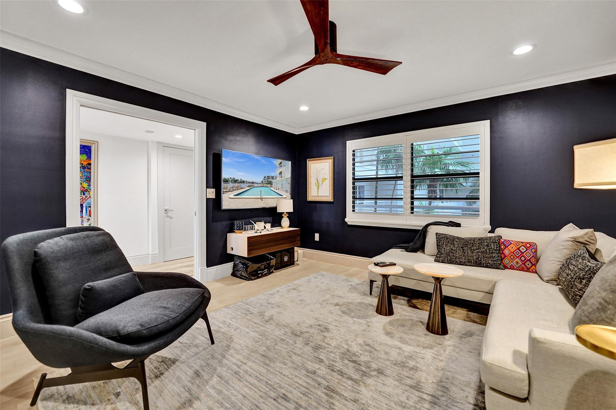 3100 NE 48th Street 311