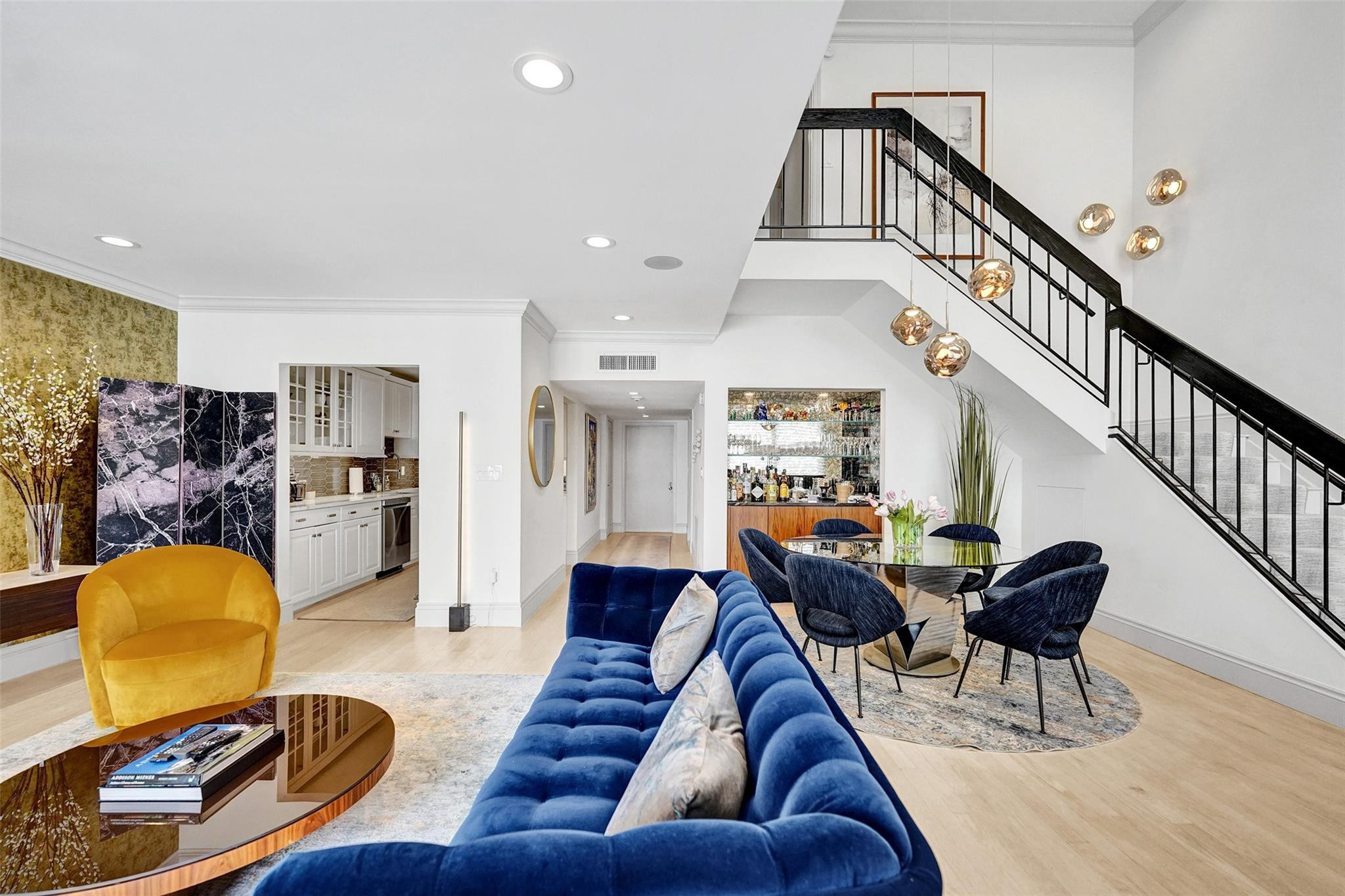 3100 NE 48th Street 311