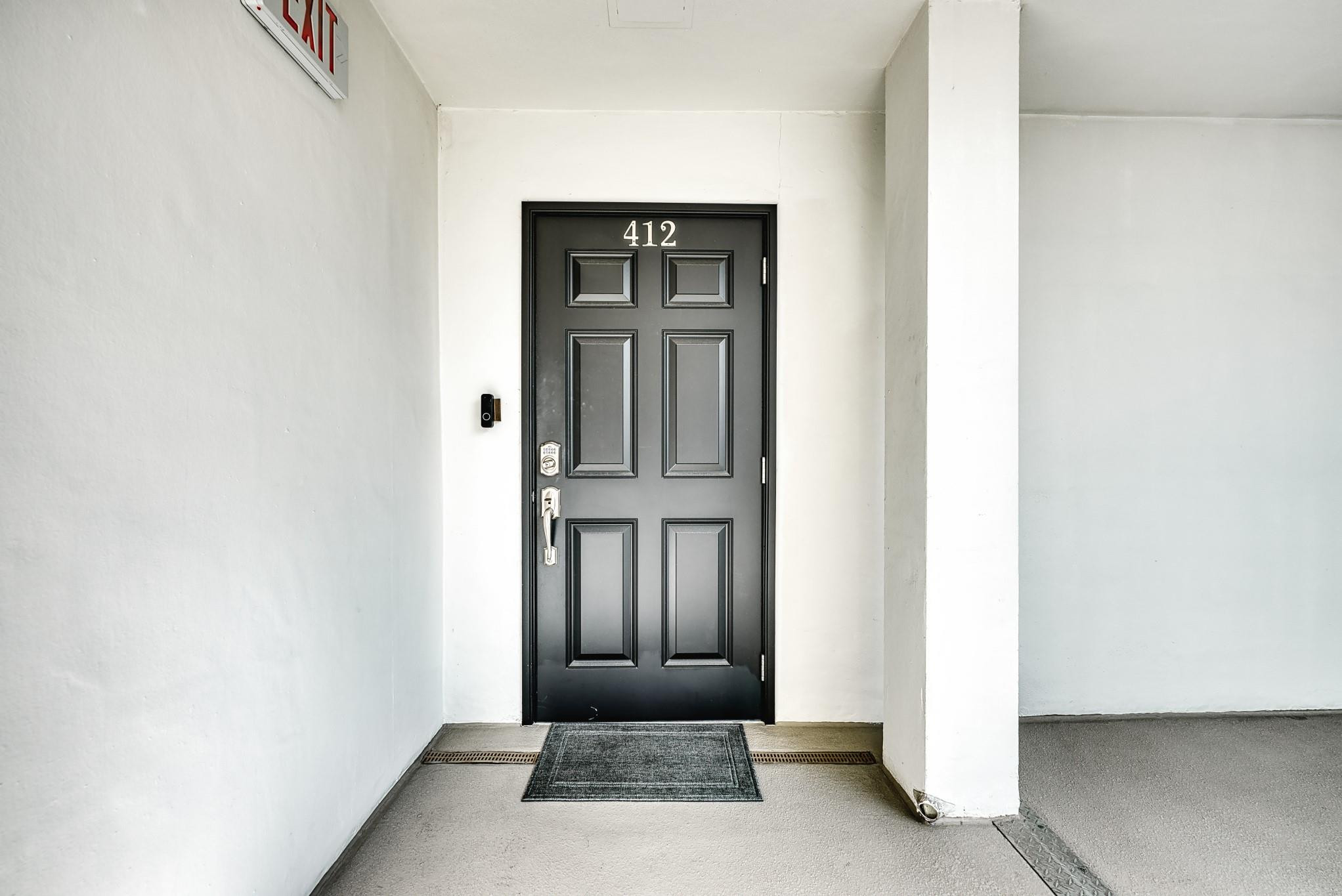 3100 NE 48th Street 412