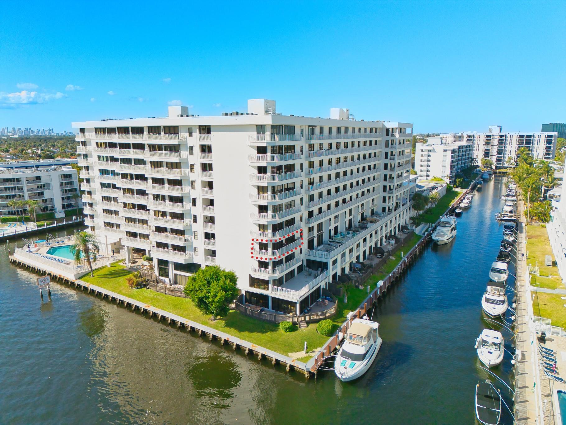 3100 NE 48th Street 412