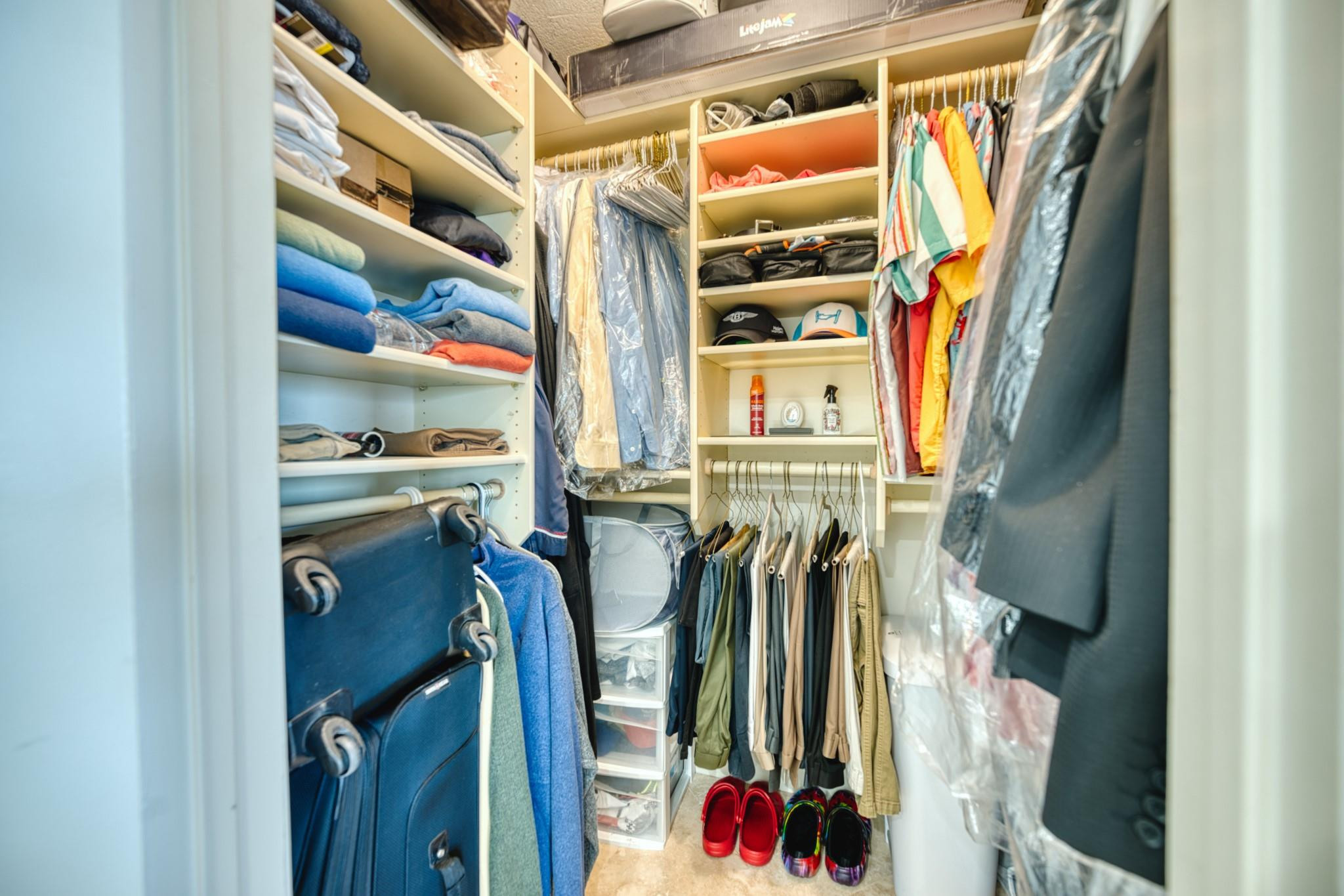 3100 NE 48th Street 412