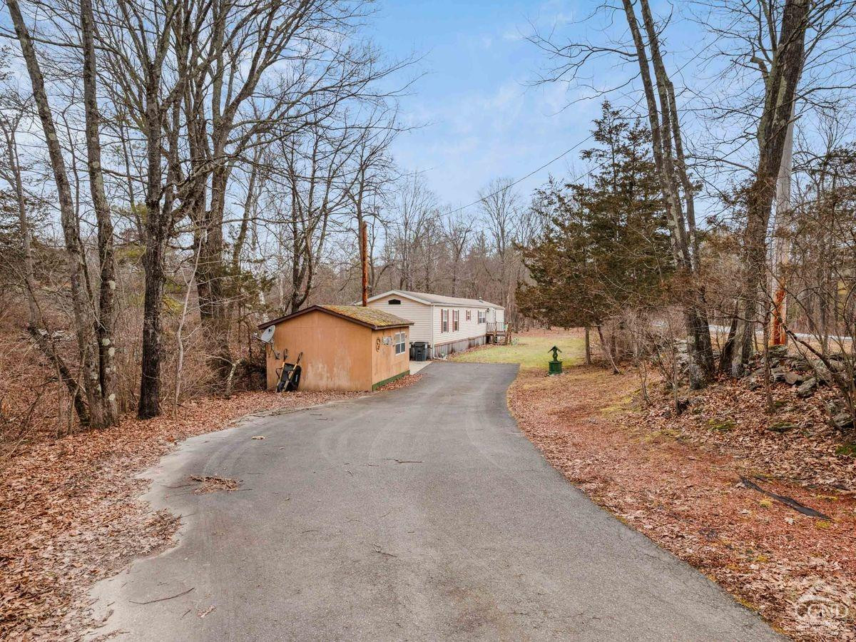 733 Potic Mountain Rd