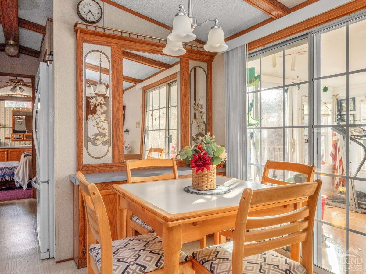 733 Potic Mountain Rd