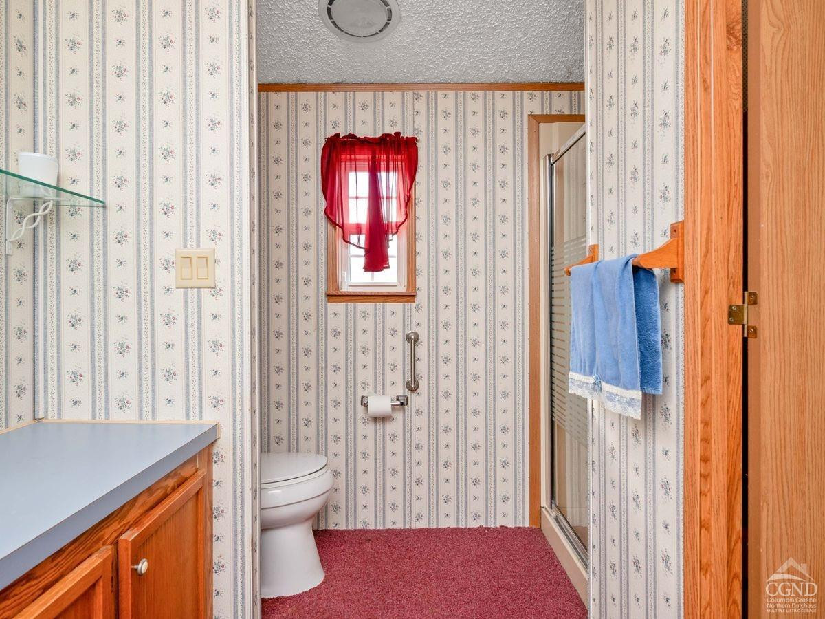 733 Potic Mountain Rd