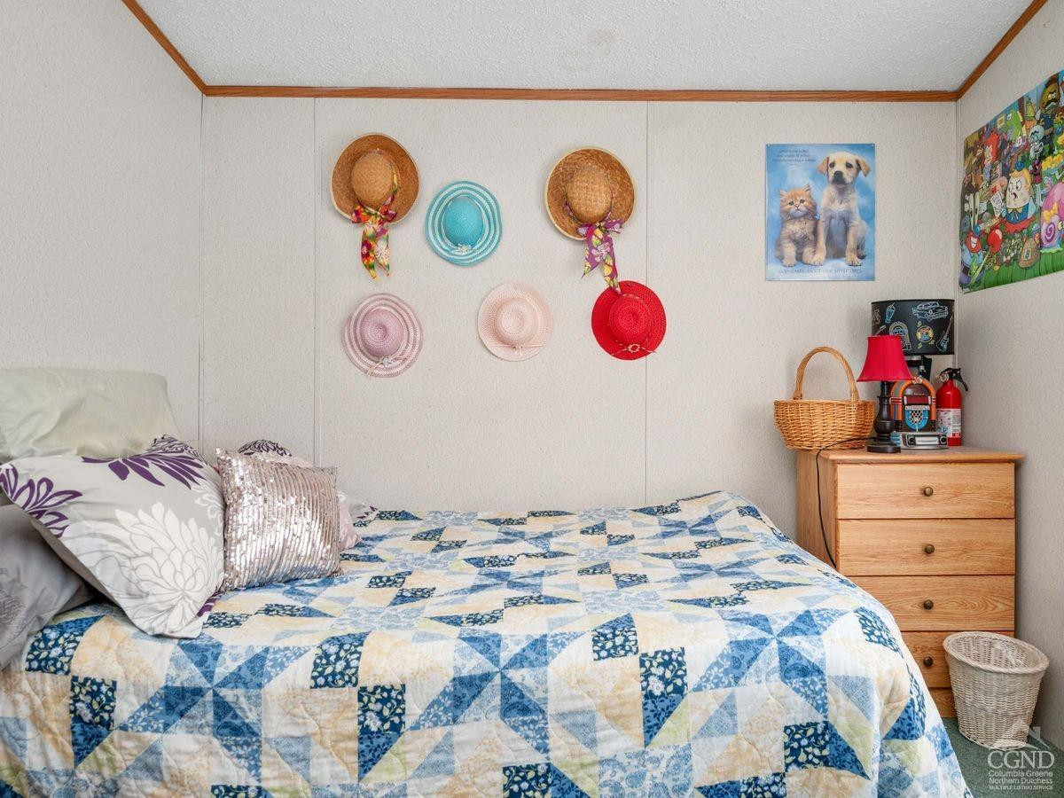 733 Potic Mountain Rd