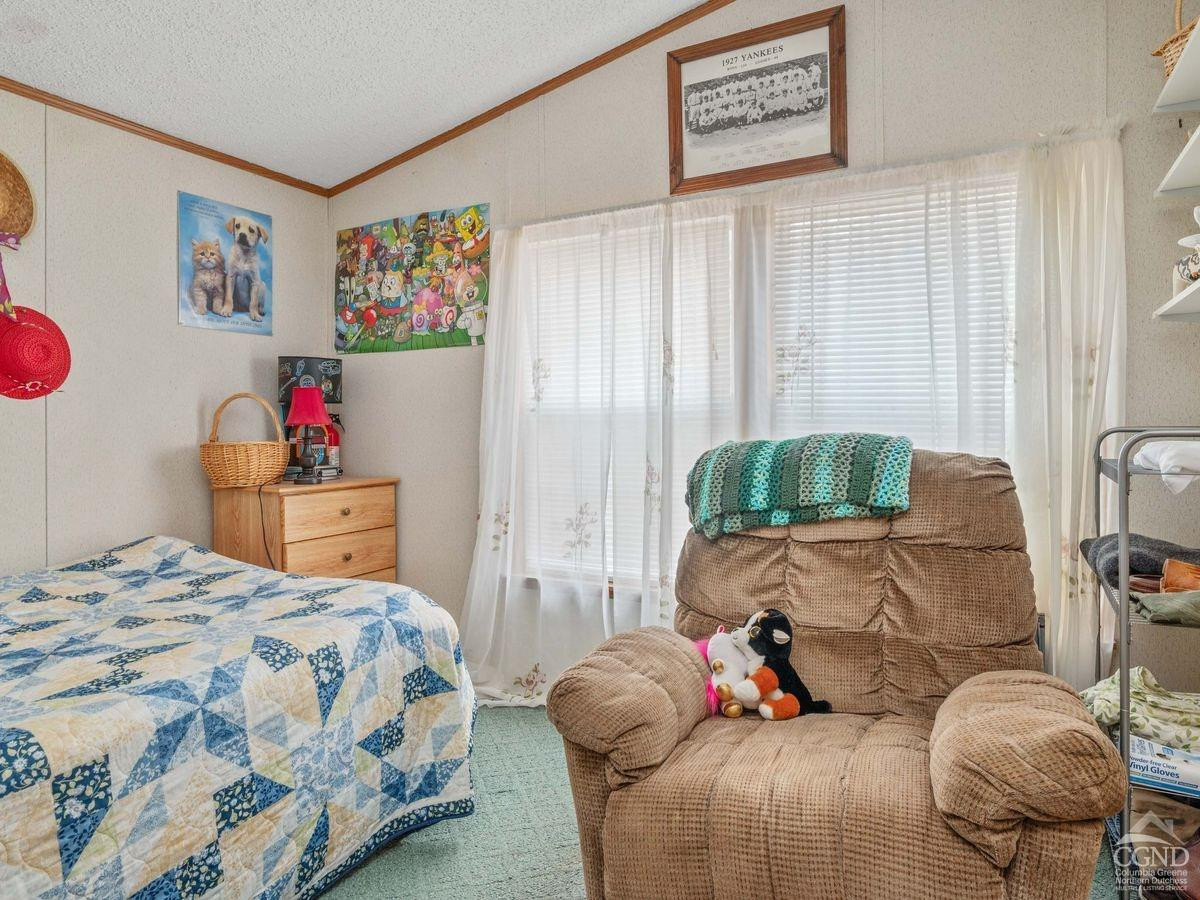 733 Potic Mountain Rd