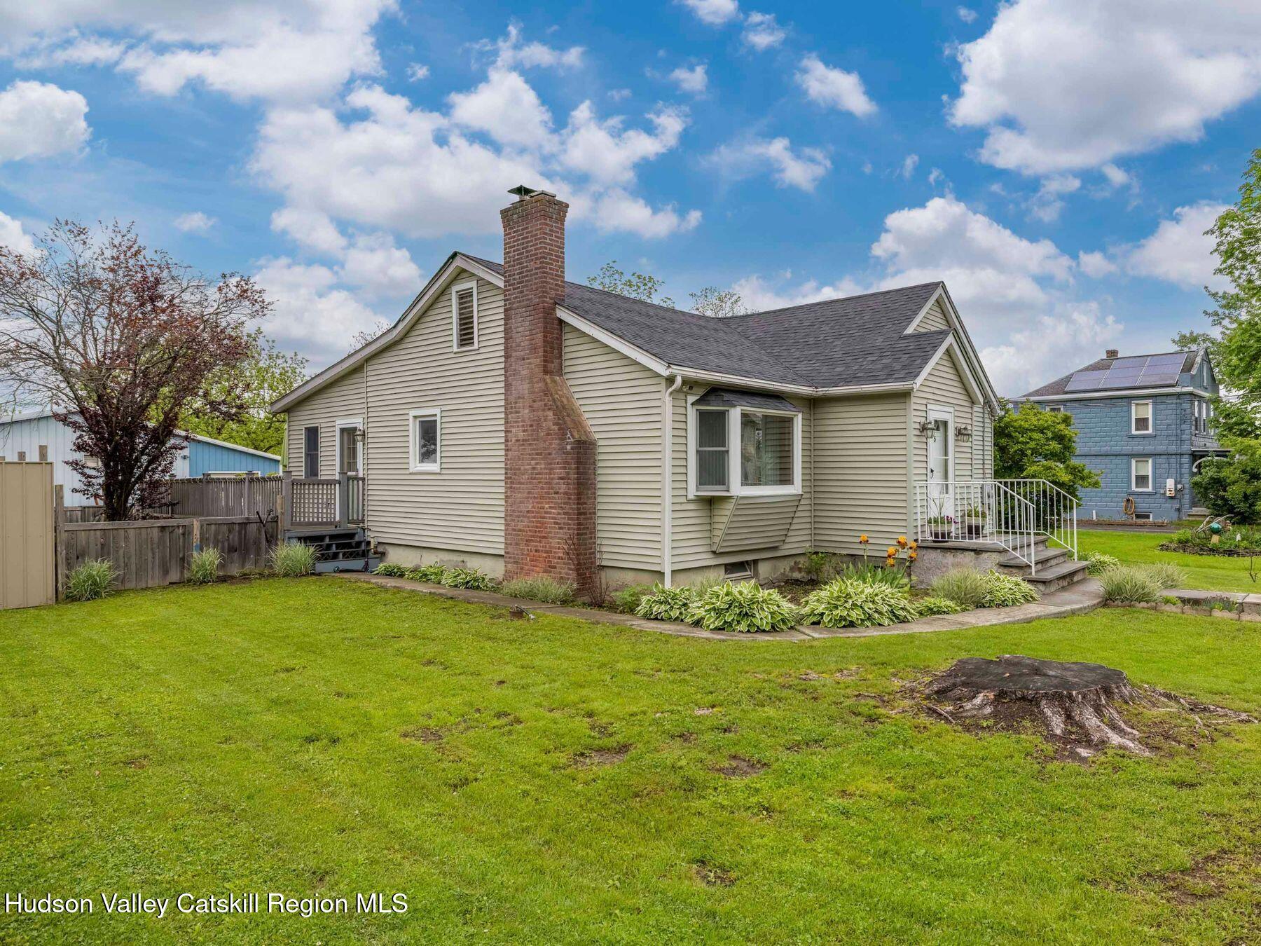 15 Old Walnut Street