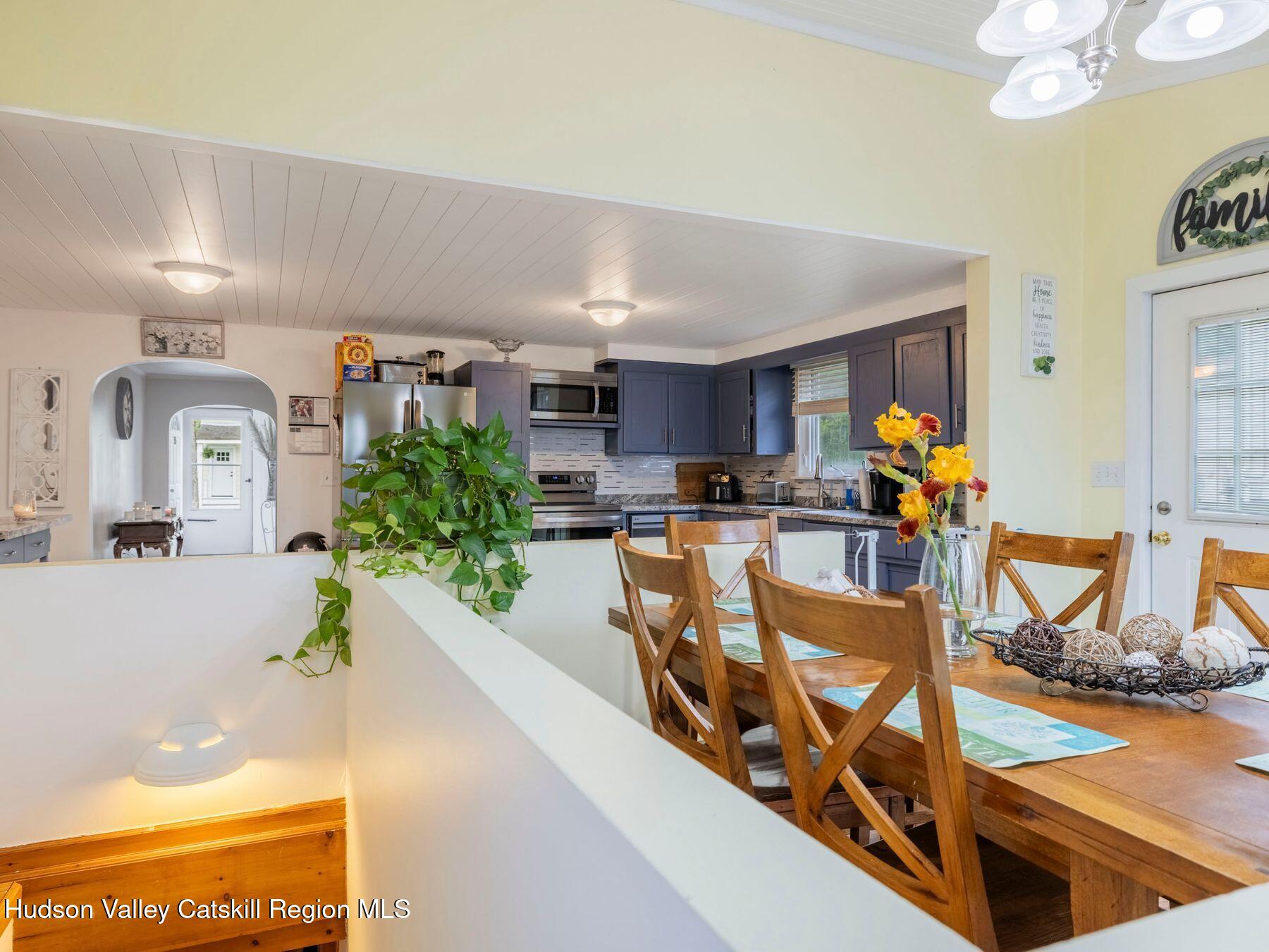 15 Old Walnut Street