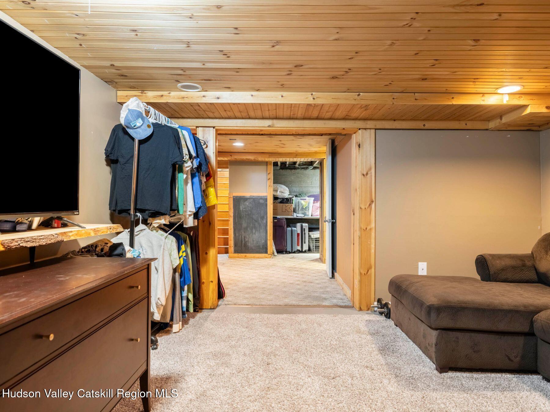 15 Old Walnut Street