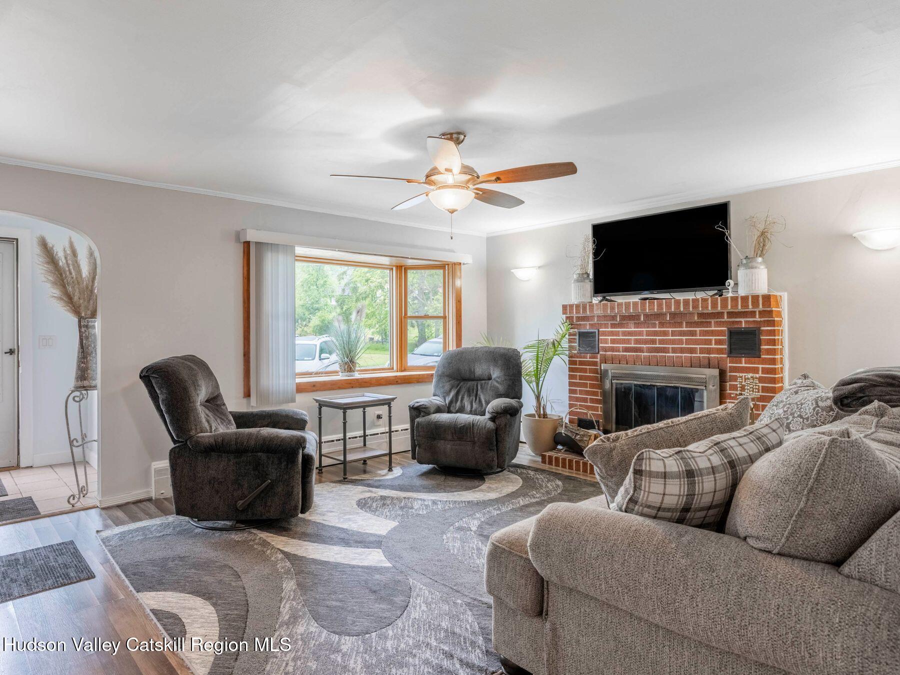 15 Old Walnut Street