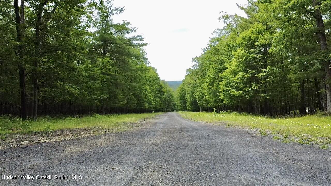 11 Rock Hill Road