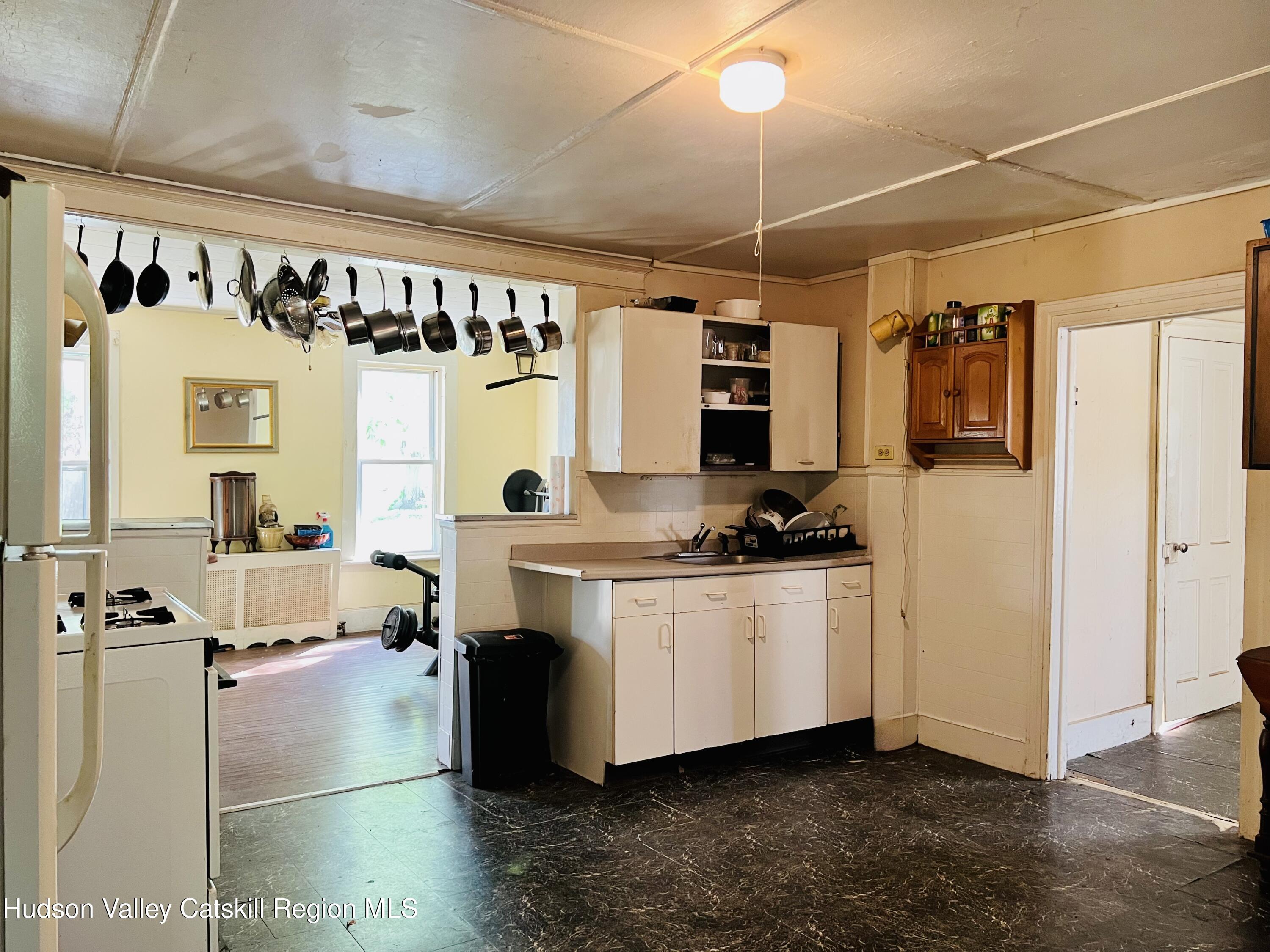 130 N Washington St Street