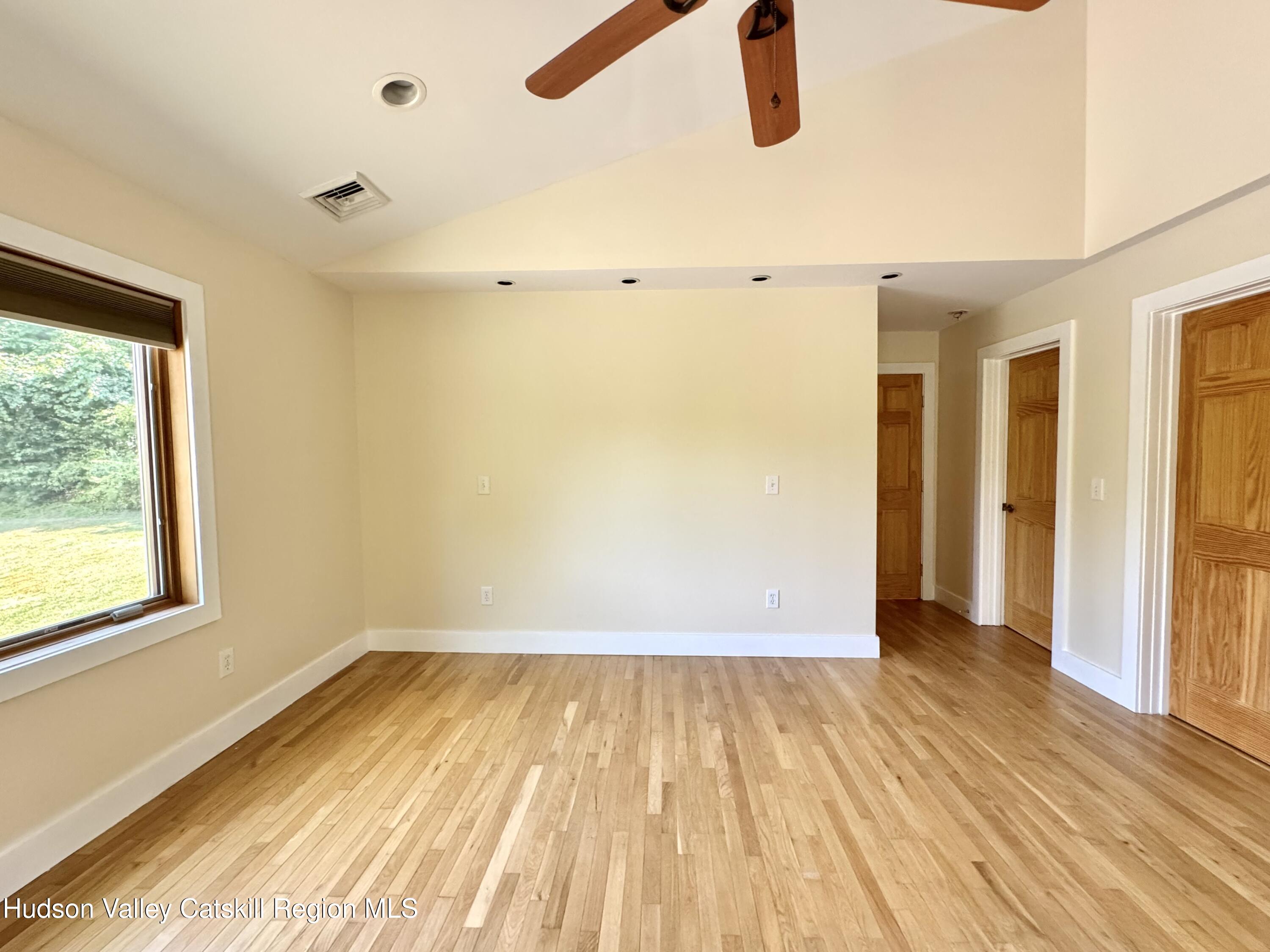 86 Paul Horn Road