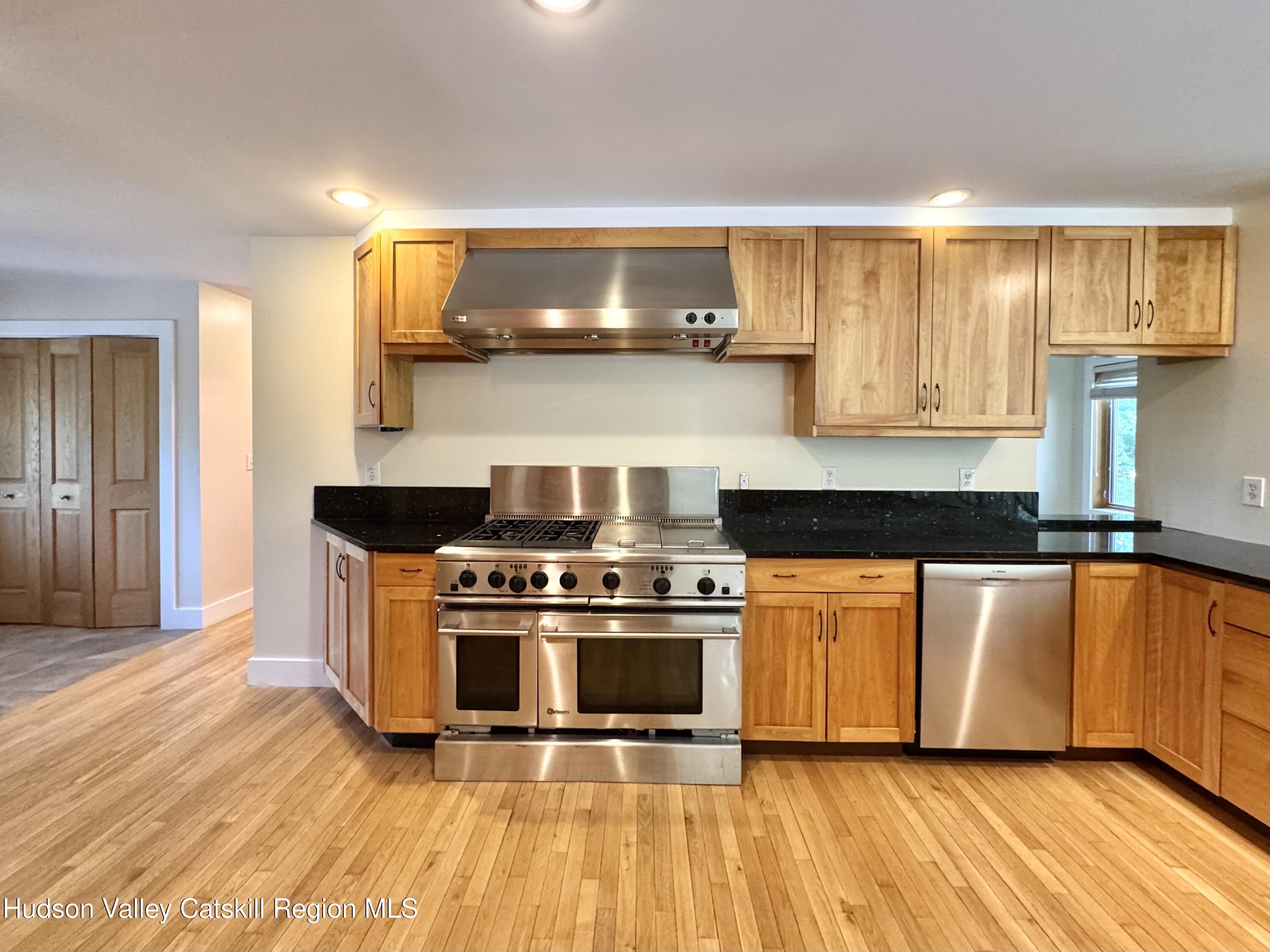 86 Paul Horn Road