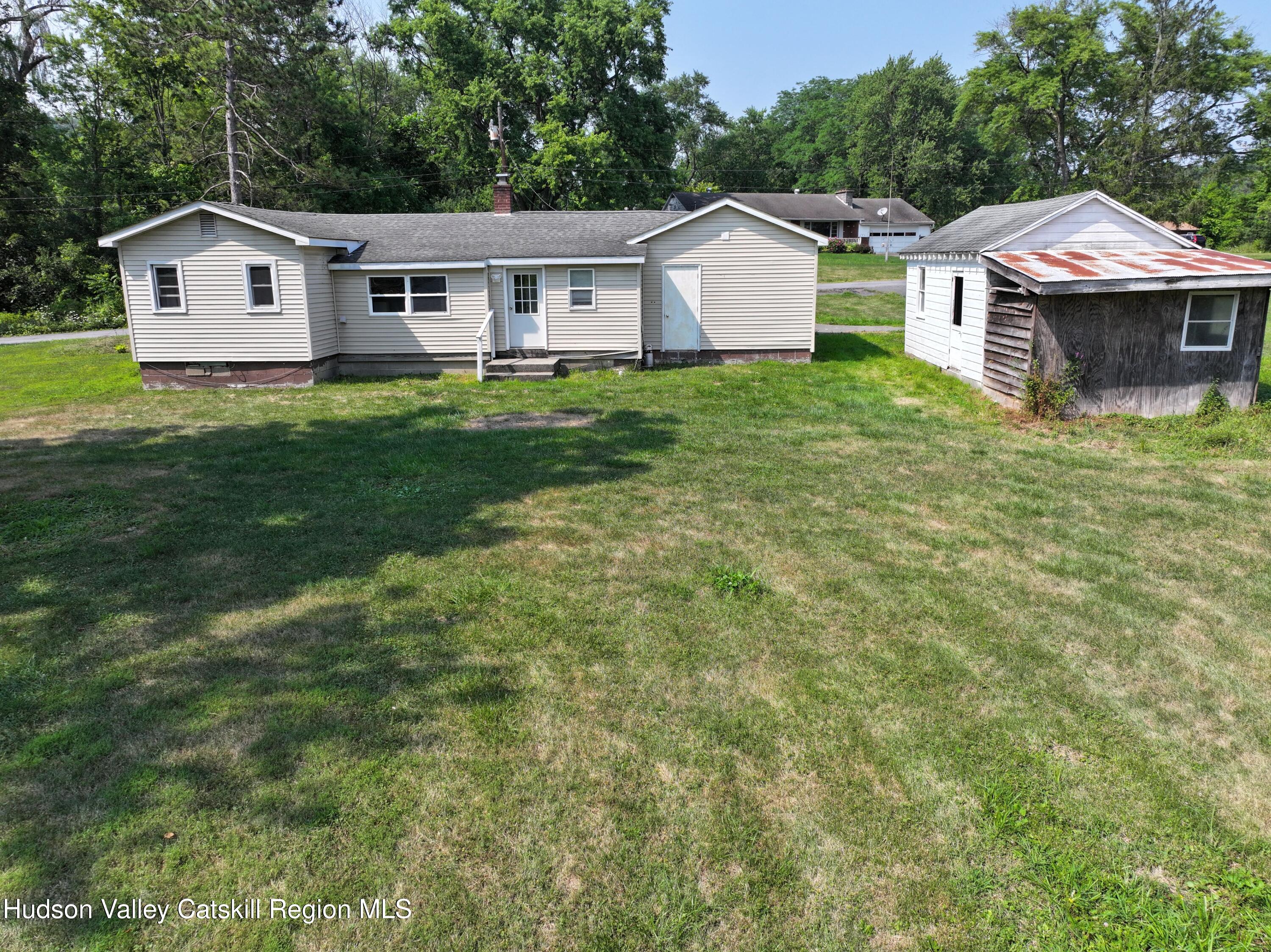 46 Kreitmeier Road, New Baltimore