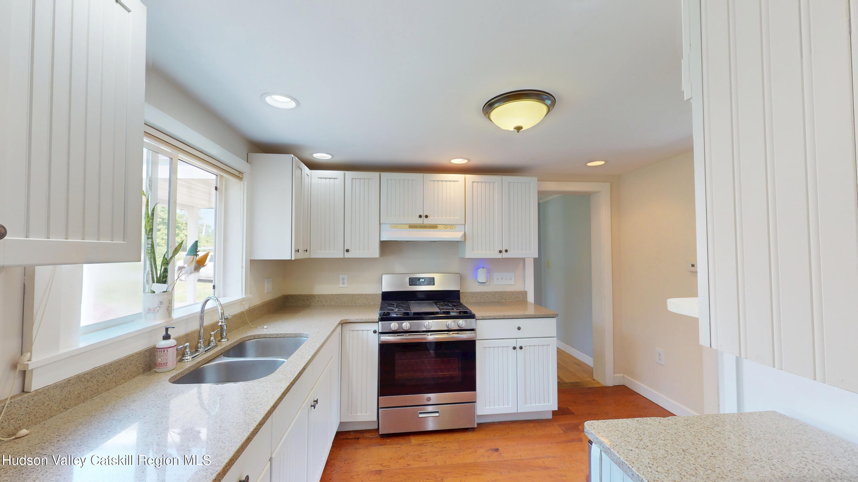 46 Kreitmeier Road, New Baltimore