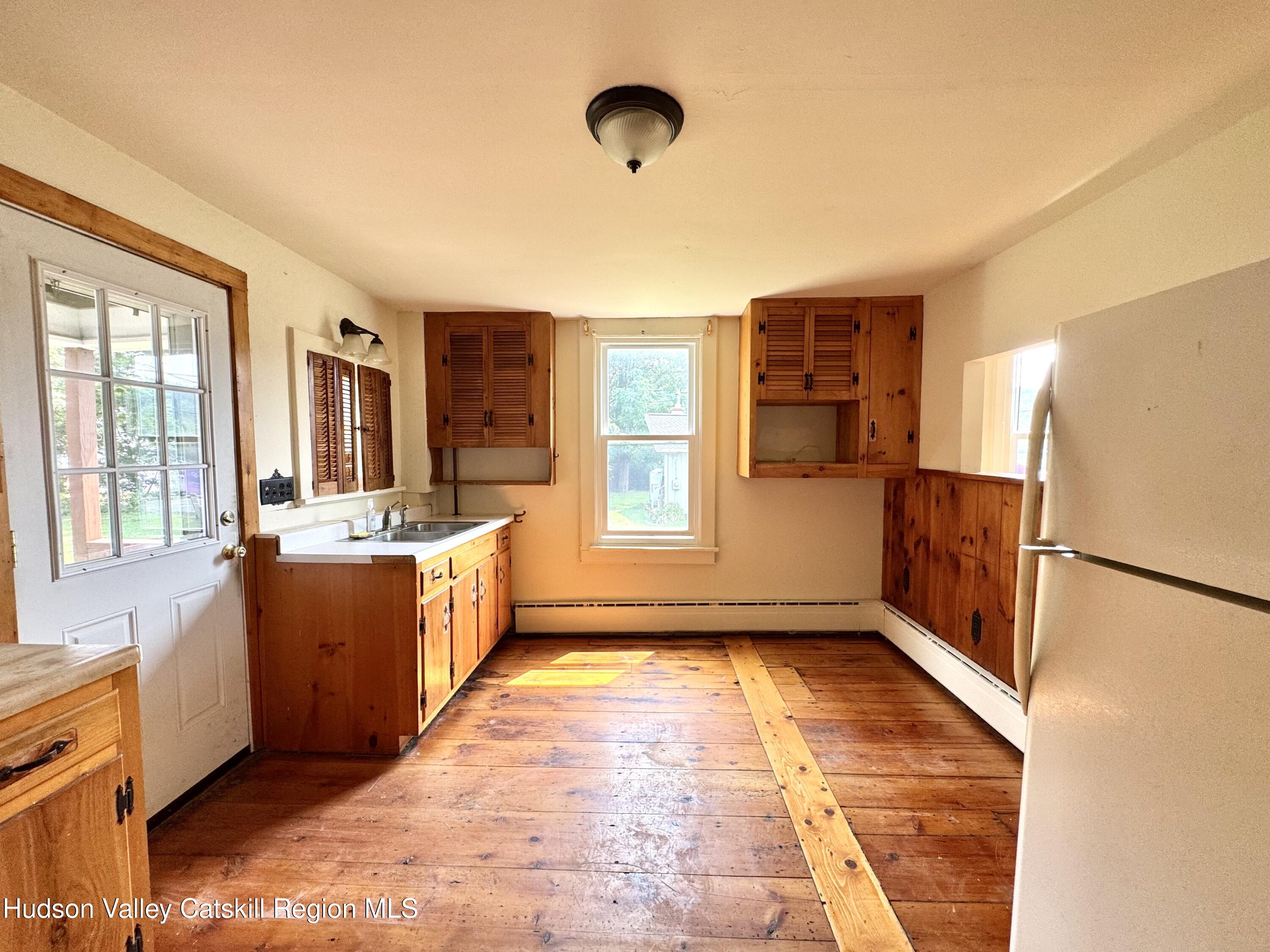 11184 State Route 32