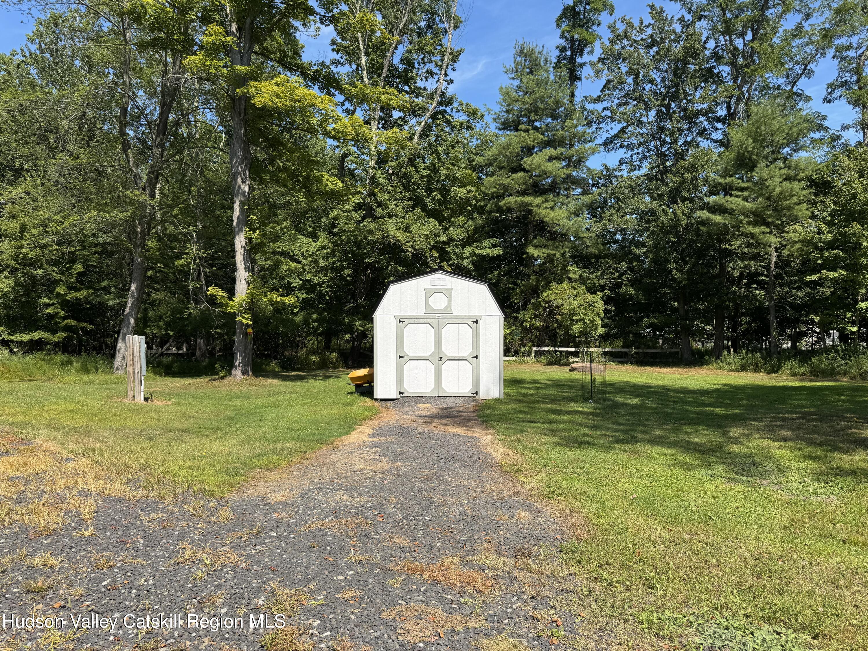 484 Edison Timmerman Road