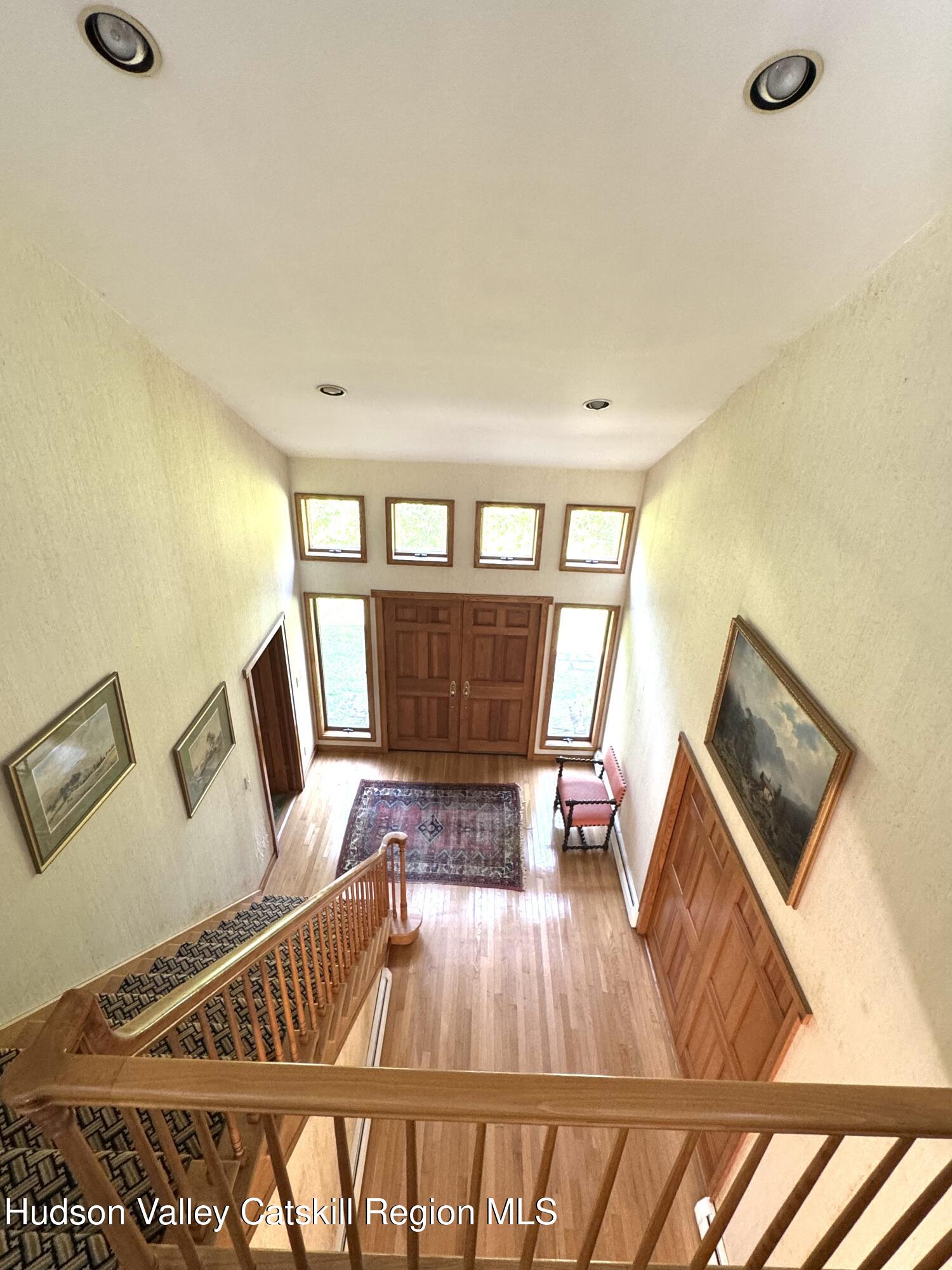 211 Meadow Brook Lane