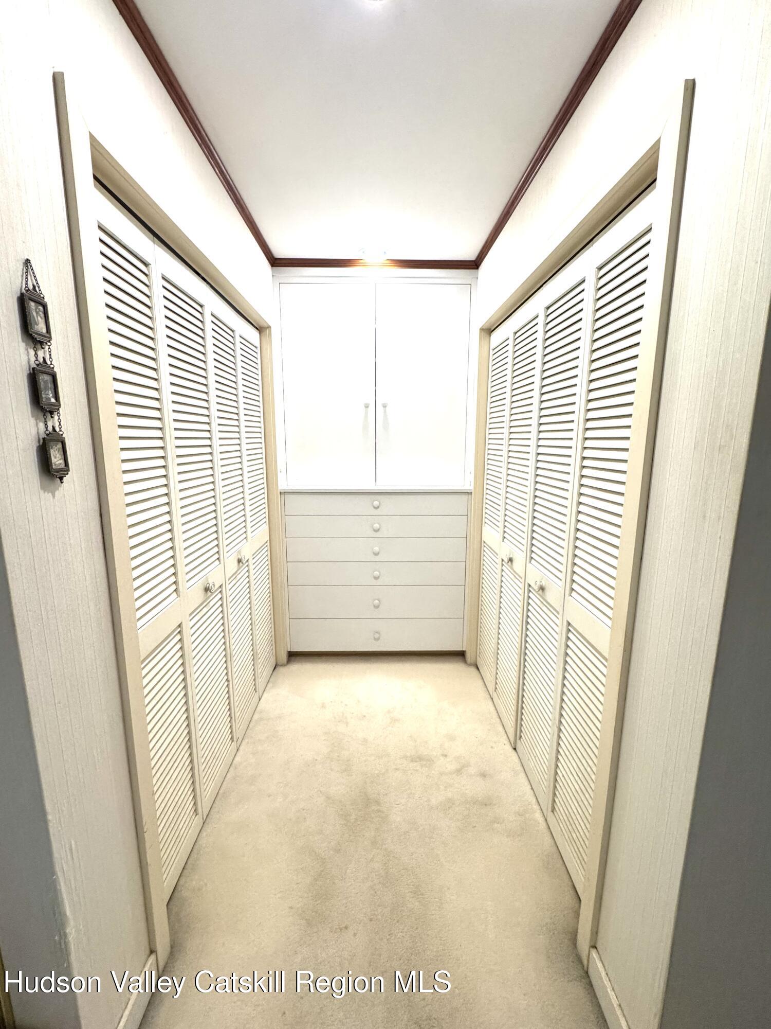 211 Meadow Brook Lane
