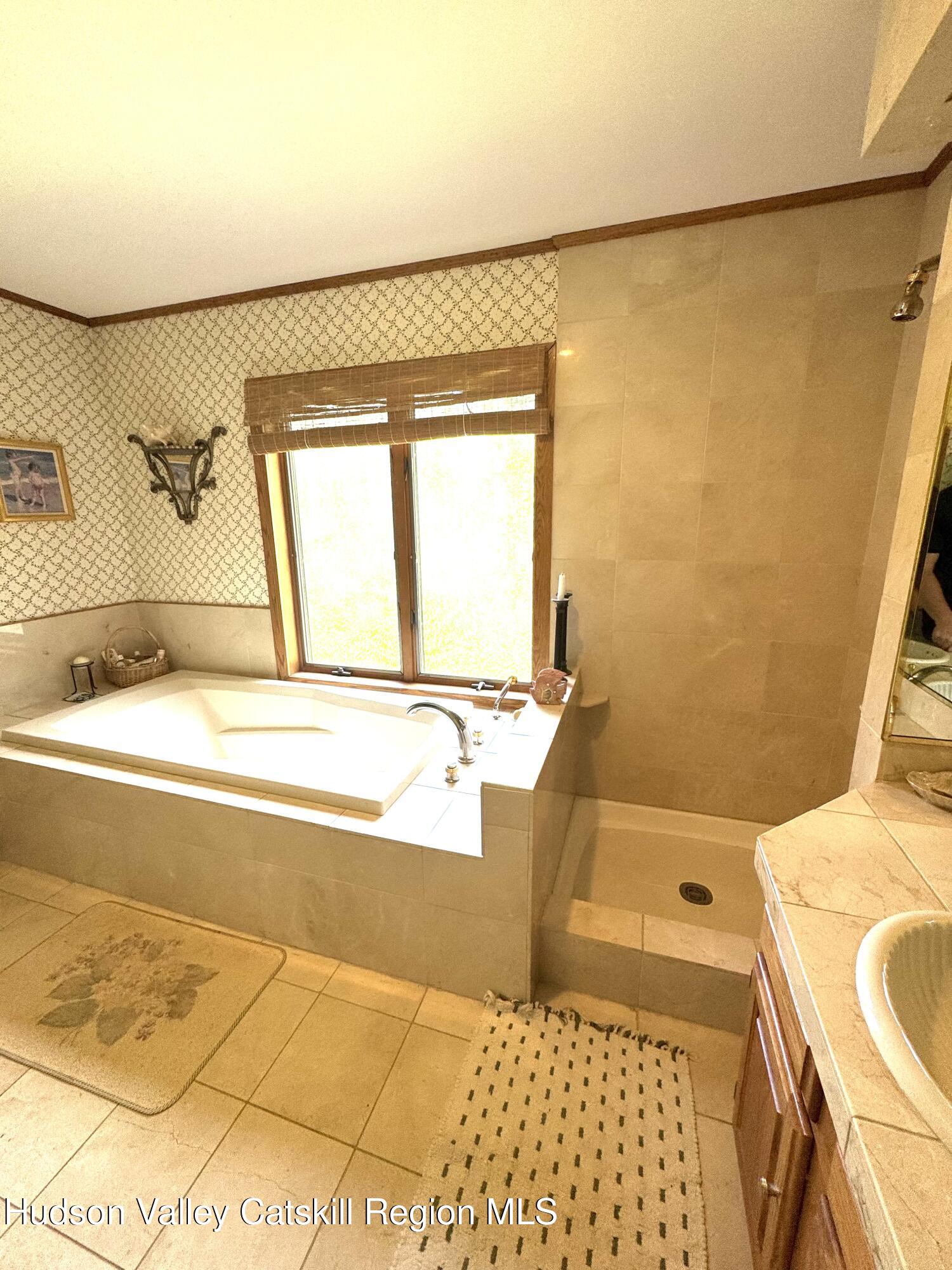 211 Meadow Brook Lane