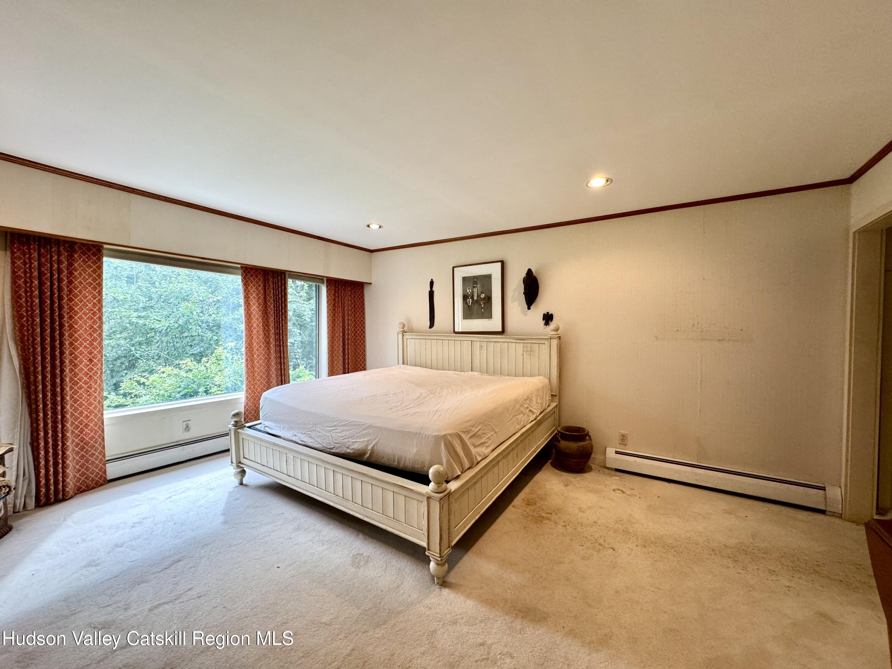 211 Meadow Brook Lane