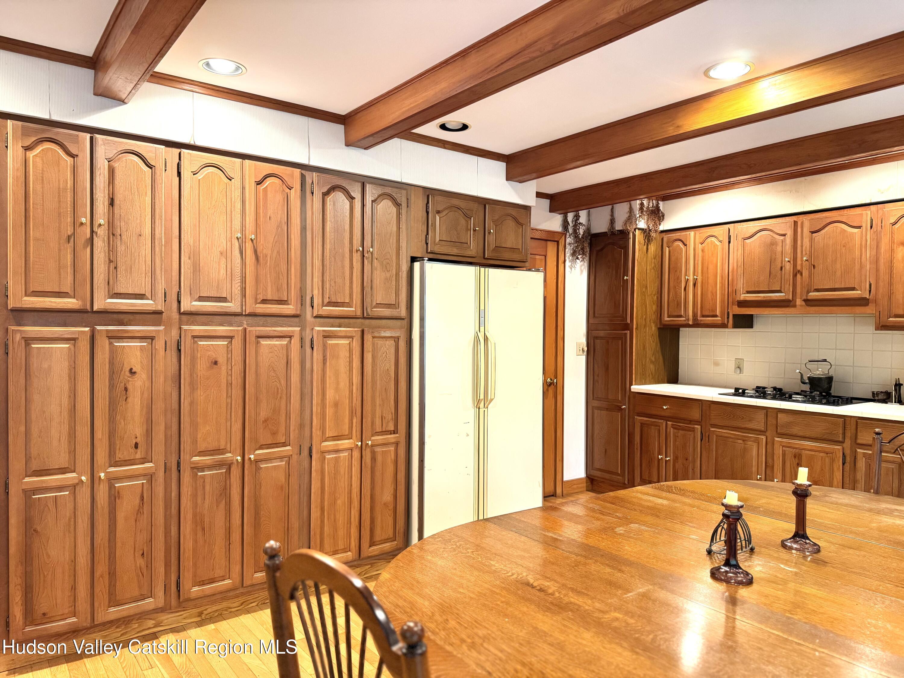 211 Meadow Brook Lane