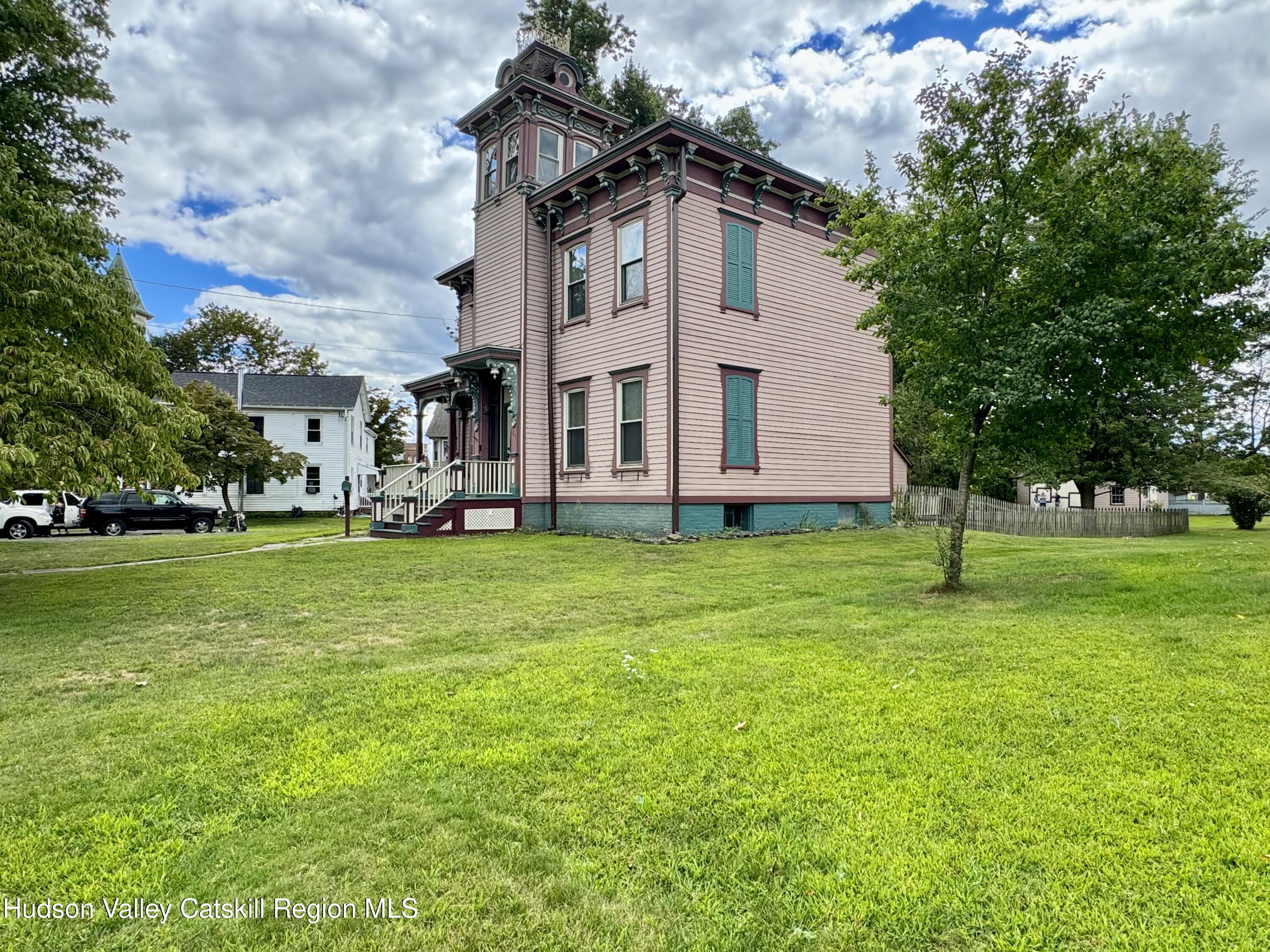 84 Mansion Street