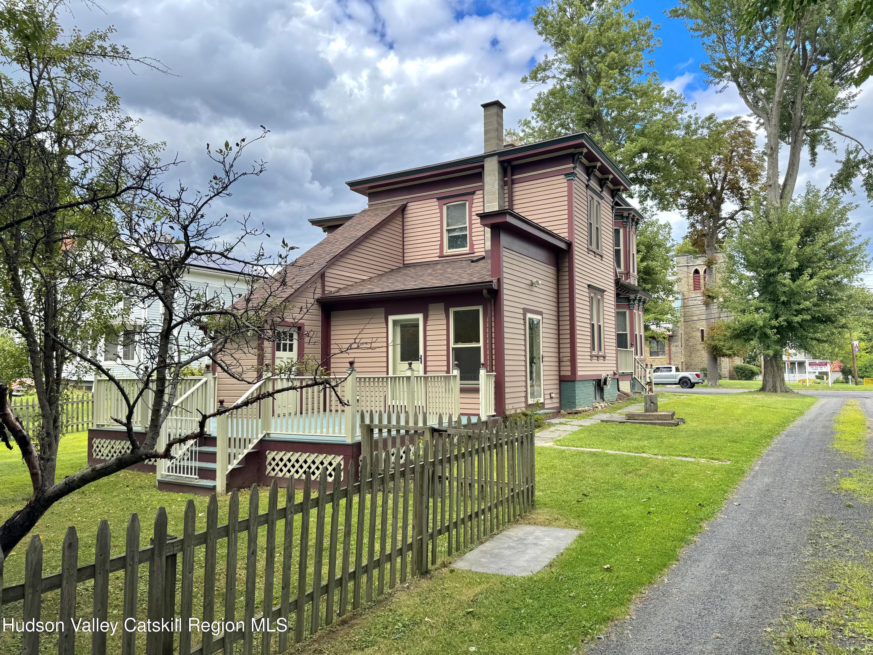84 Mansion Street