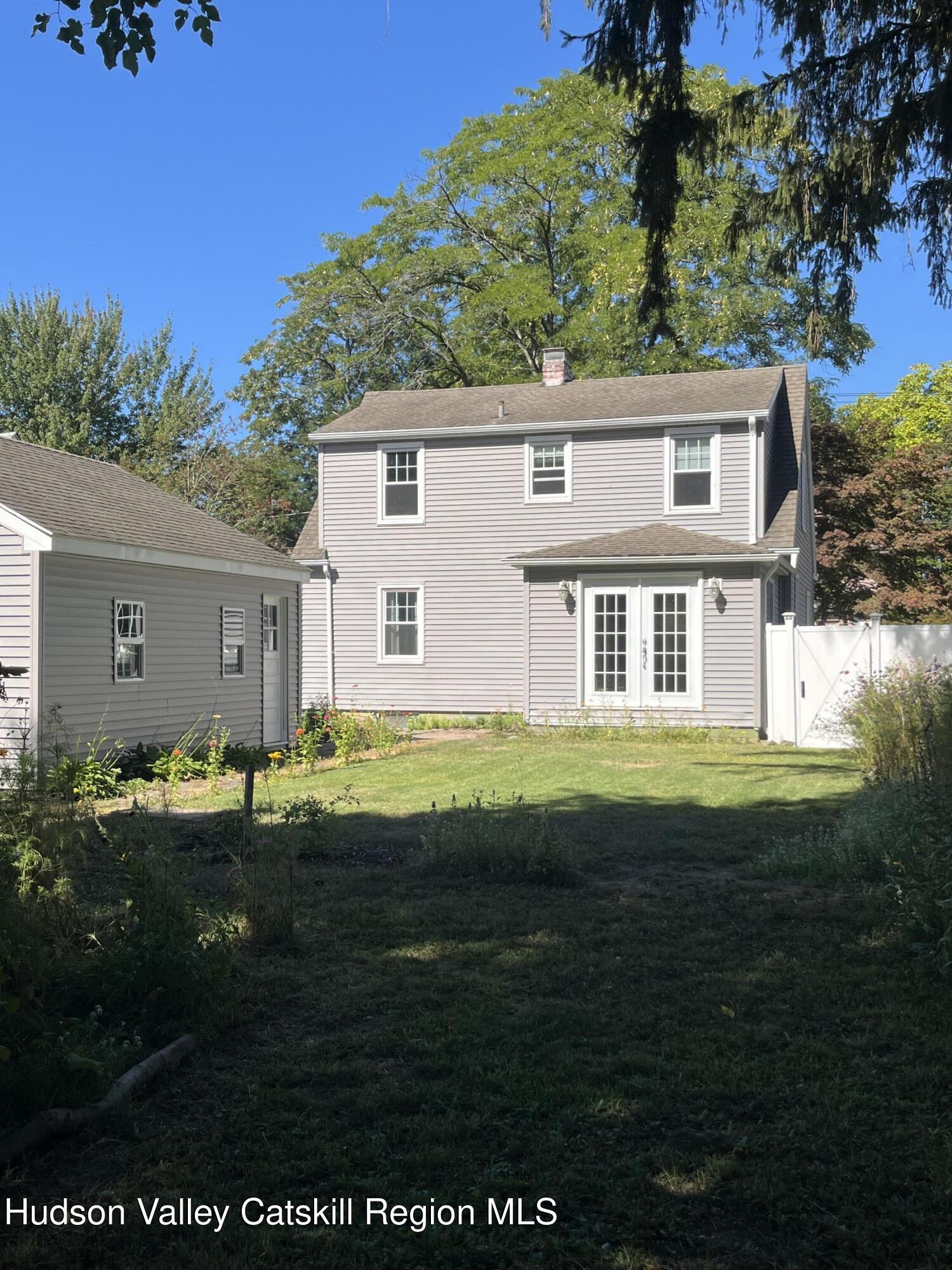17 Landon Avenue