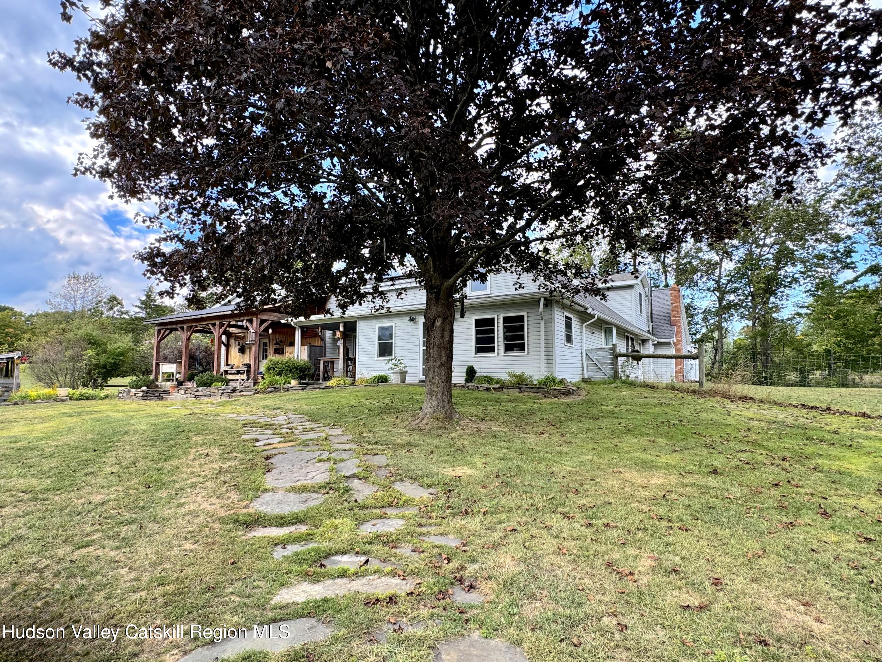 284 Alcove Road