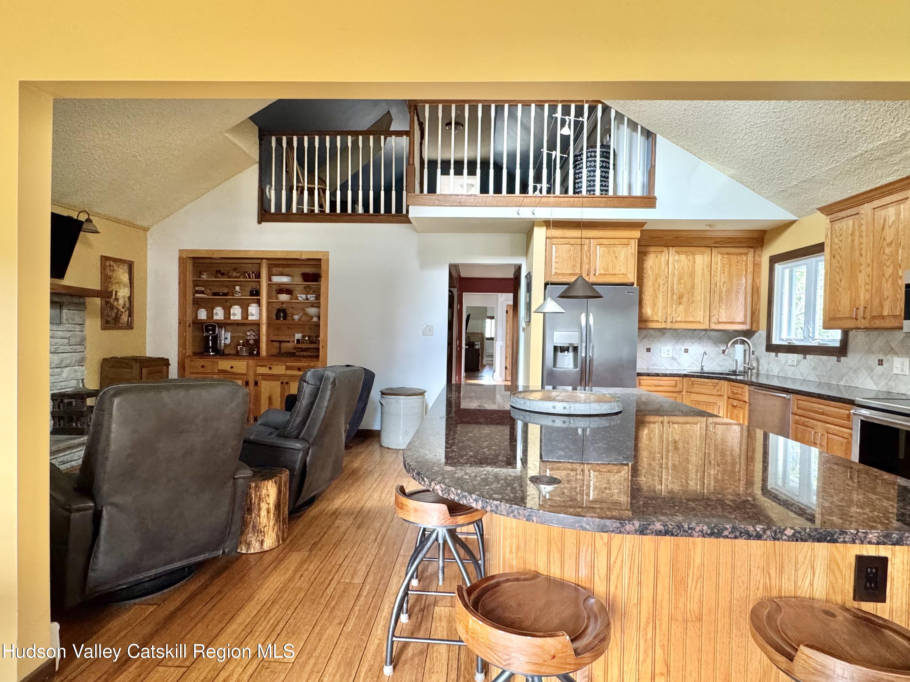 284 Alcove Road