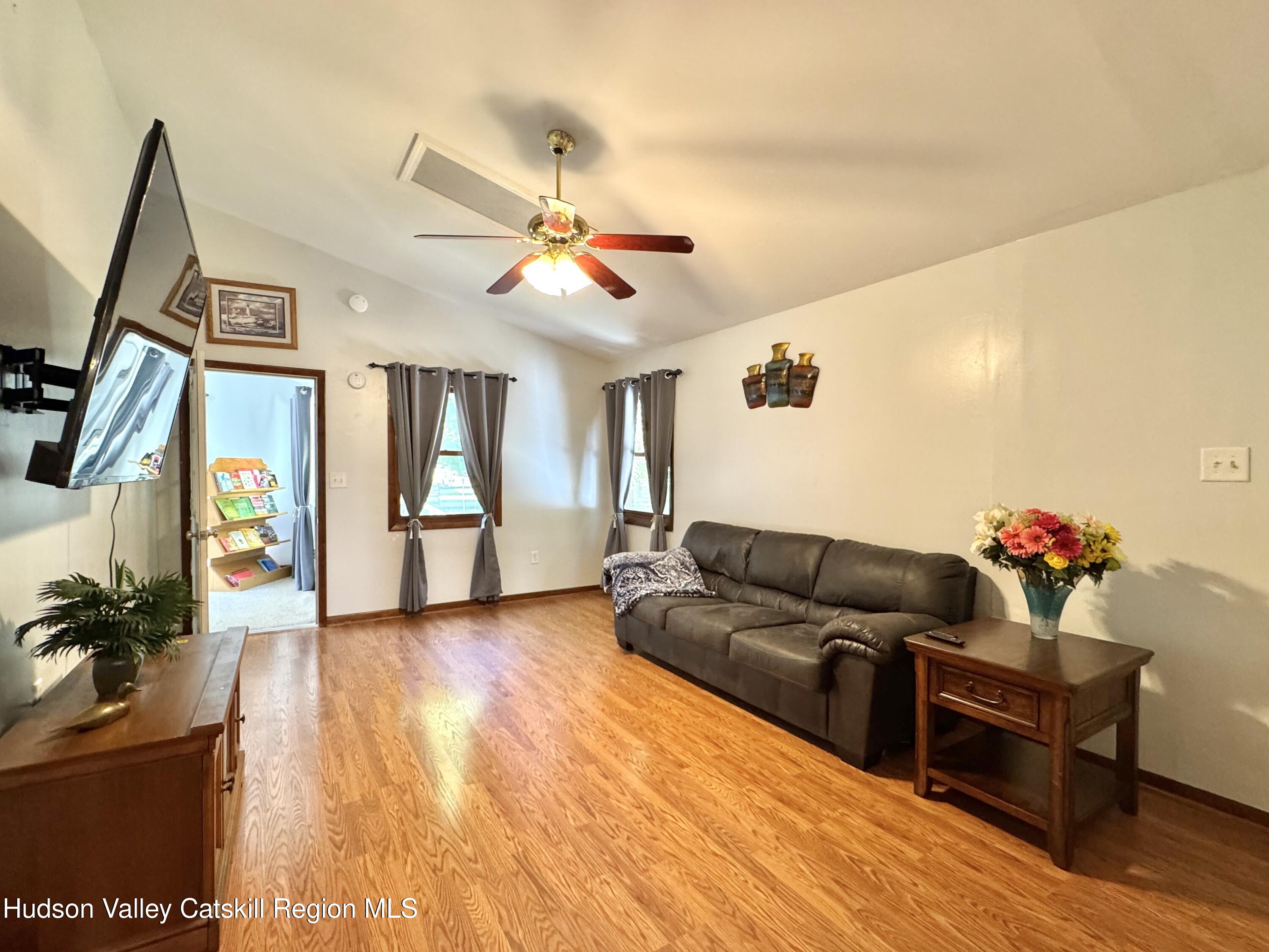 60 S Jefferson Avenue, Catskill