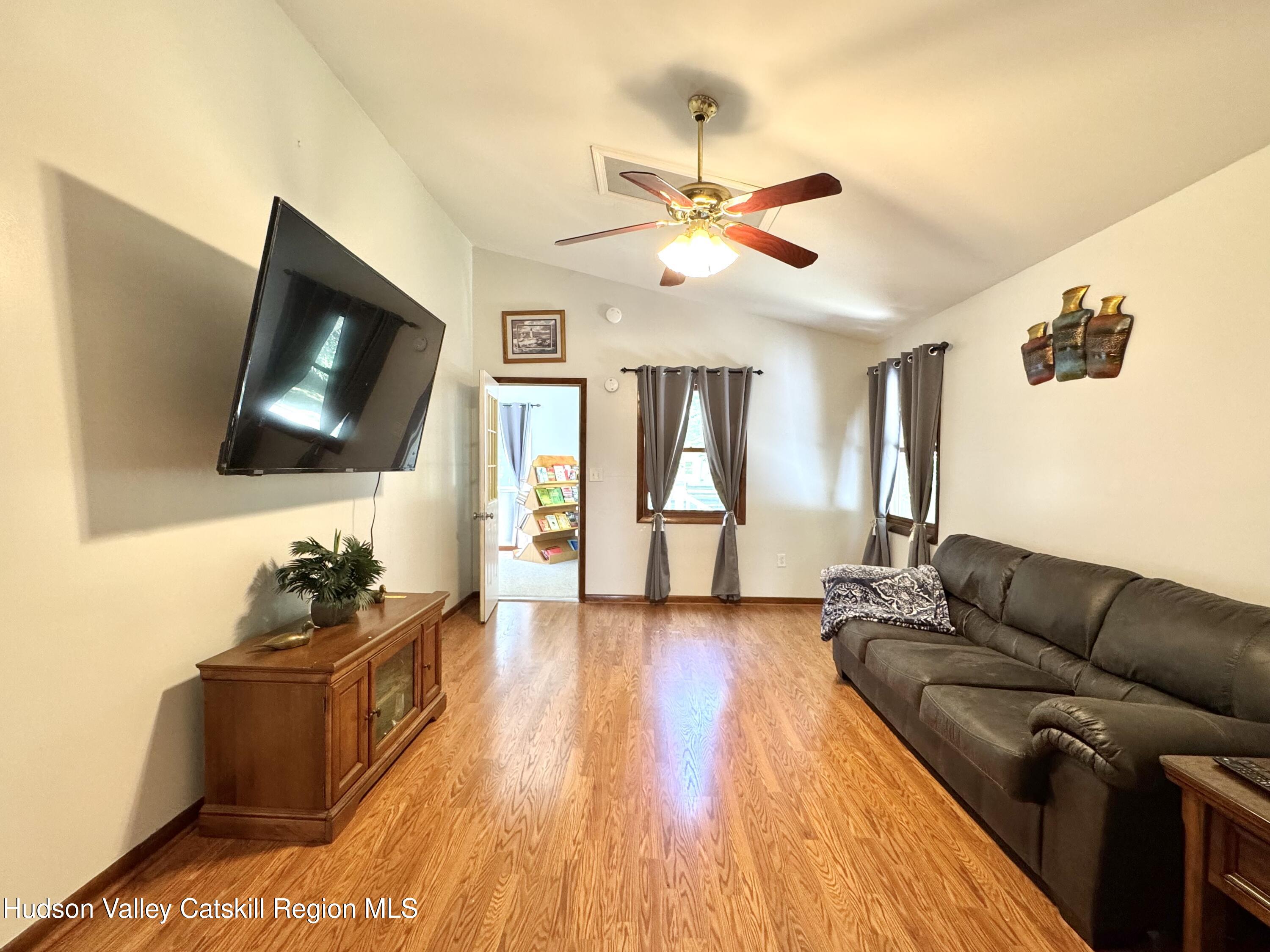 60 S Jefferson Avenue, Catskill