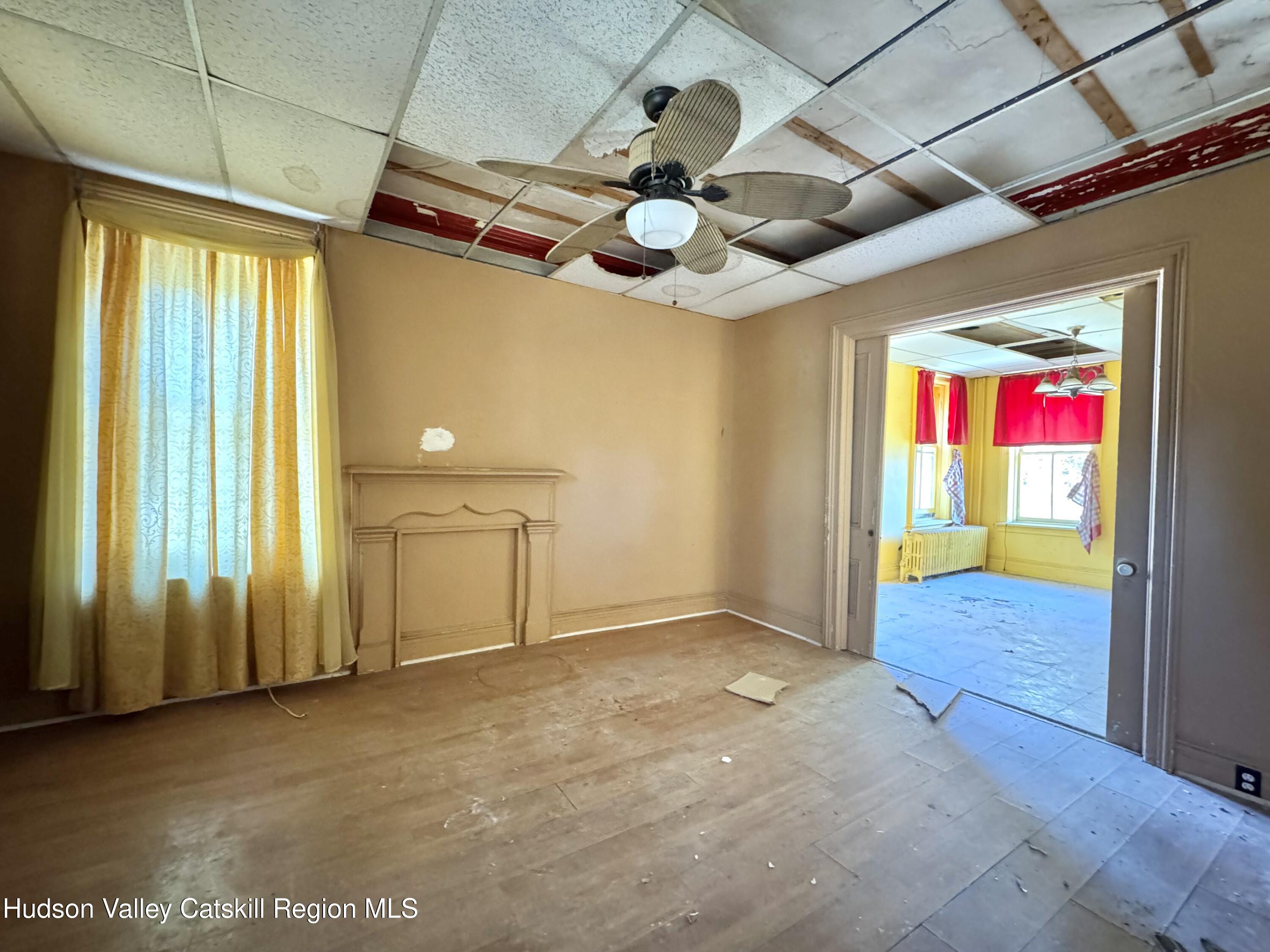 8 Howell Street, Catskill