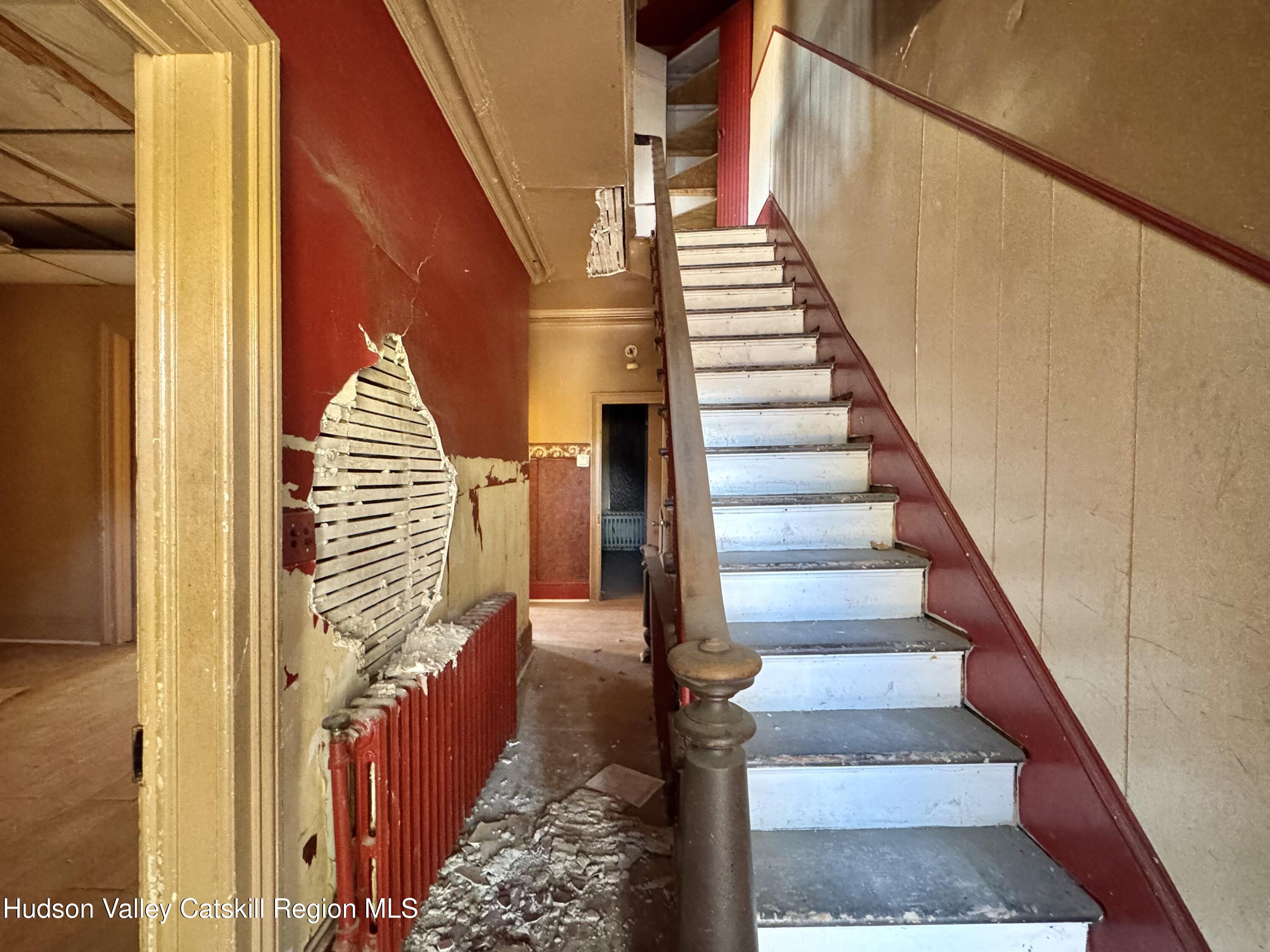 8 Howell Street, Catskill