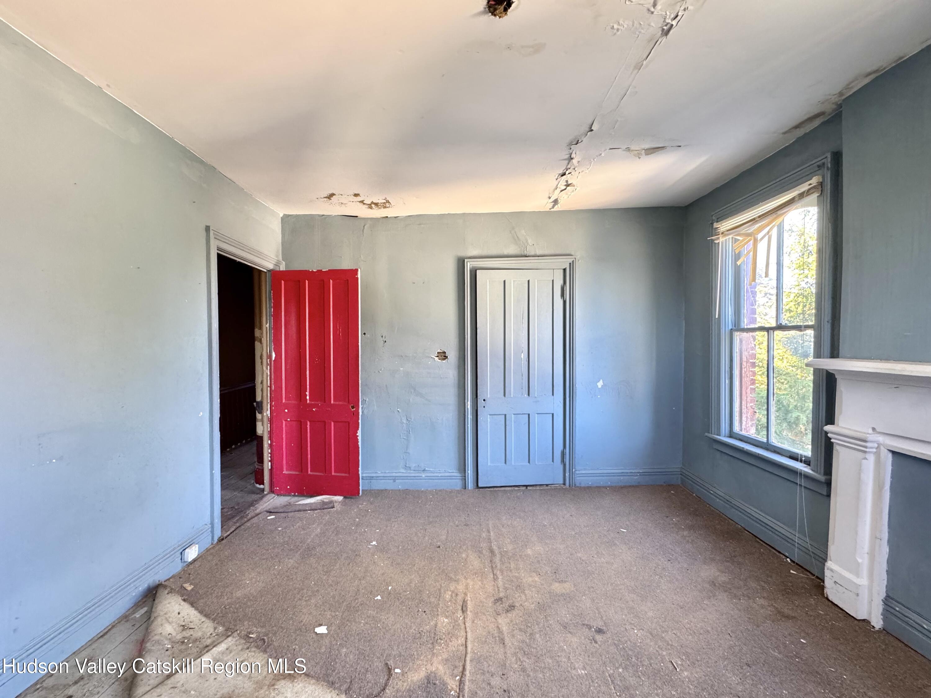 8 Howell Street, Catskill